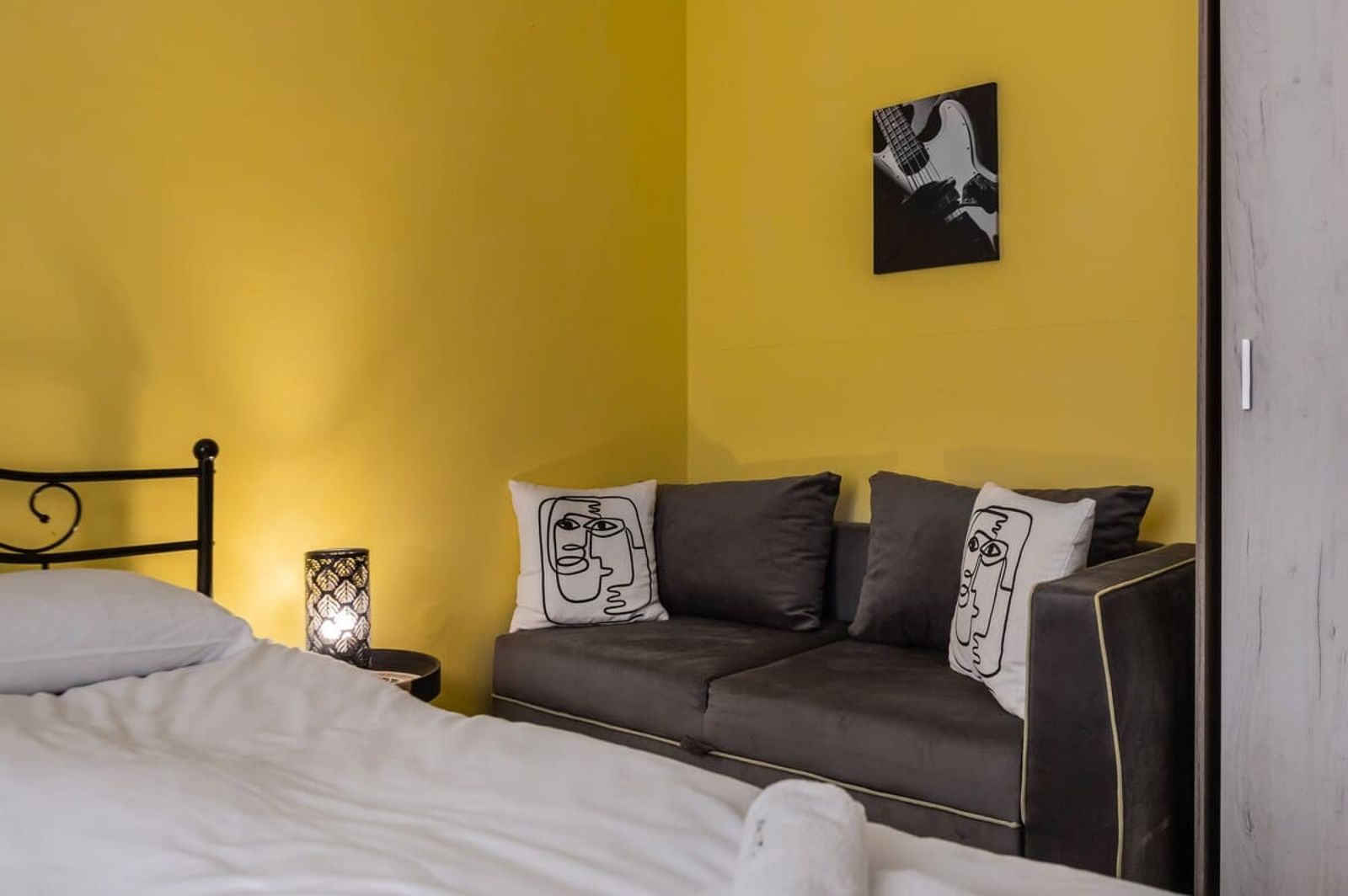 Hristina Tsar Simeon · 2BD flat near Serdica II station - Photo 9