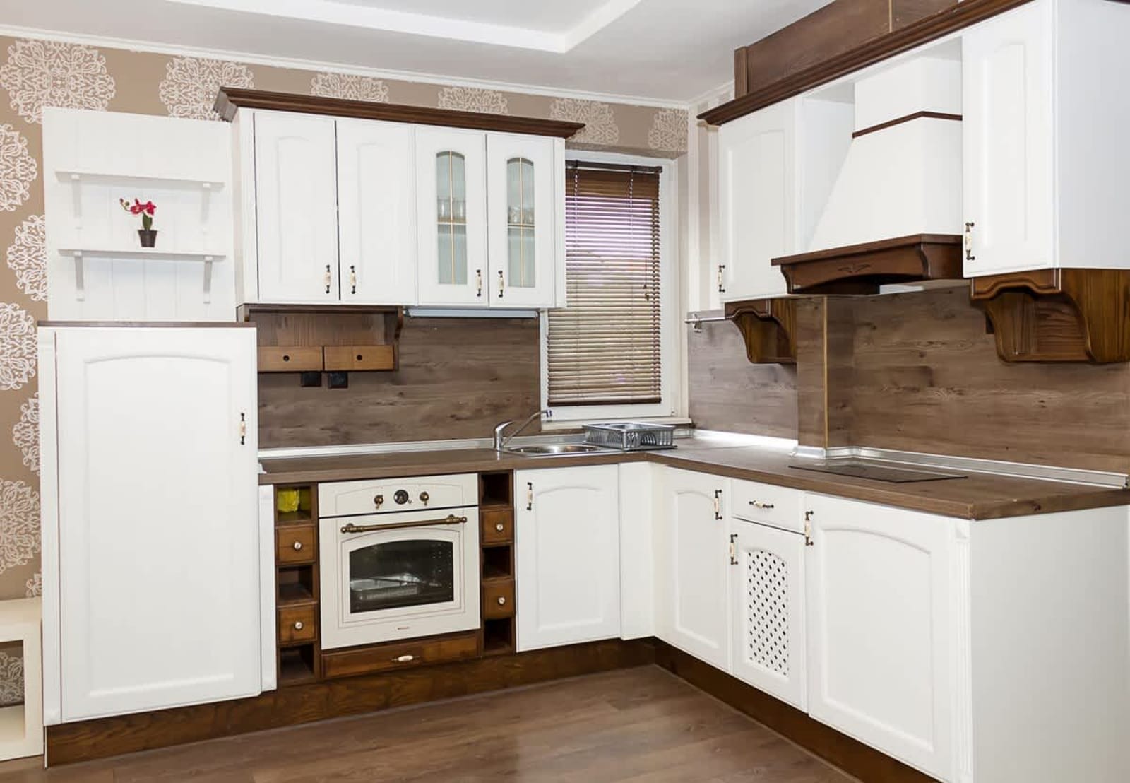 Peaceful Three-Bedroom in Briz, Varna - Photo 5