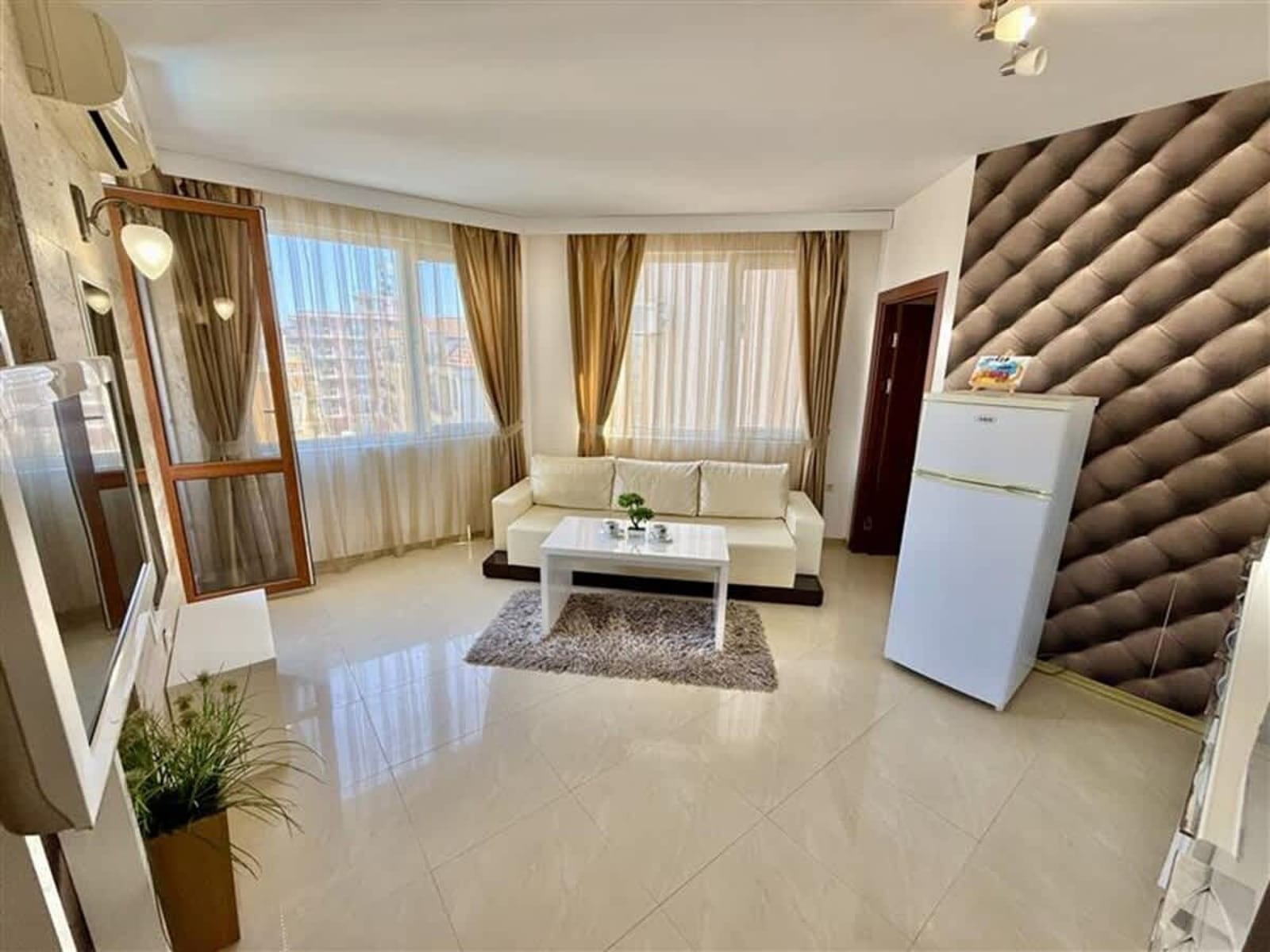 Cozy apartment in Emerald Paradise - Photo 10