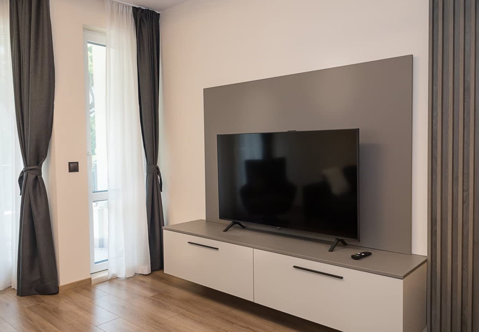 Exclusive Central Varna Apartment | 2 Beds+Parking - Photo 13
