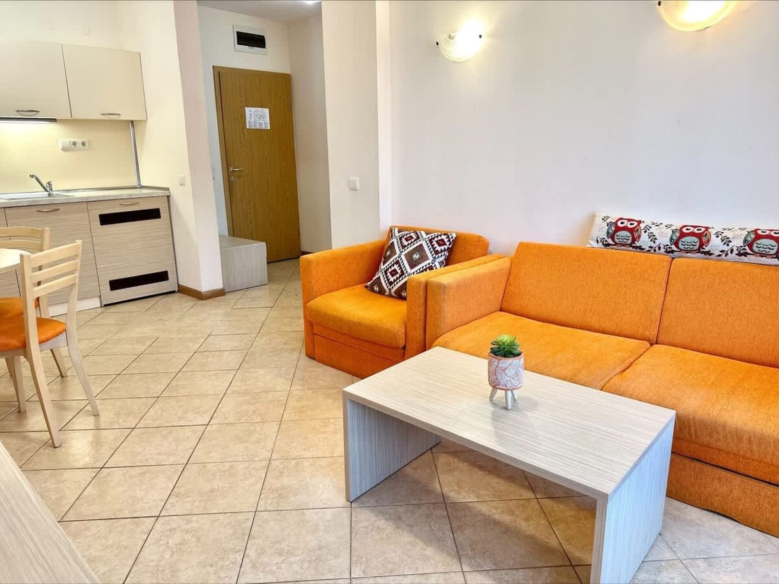 Cozy apartment with balcony in Royal Sun - Photo 28