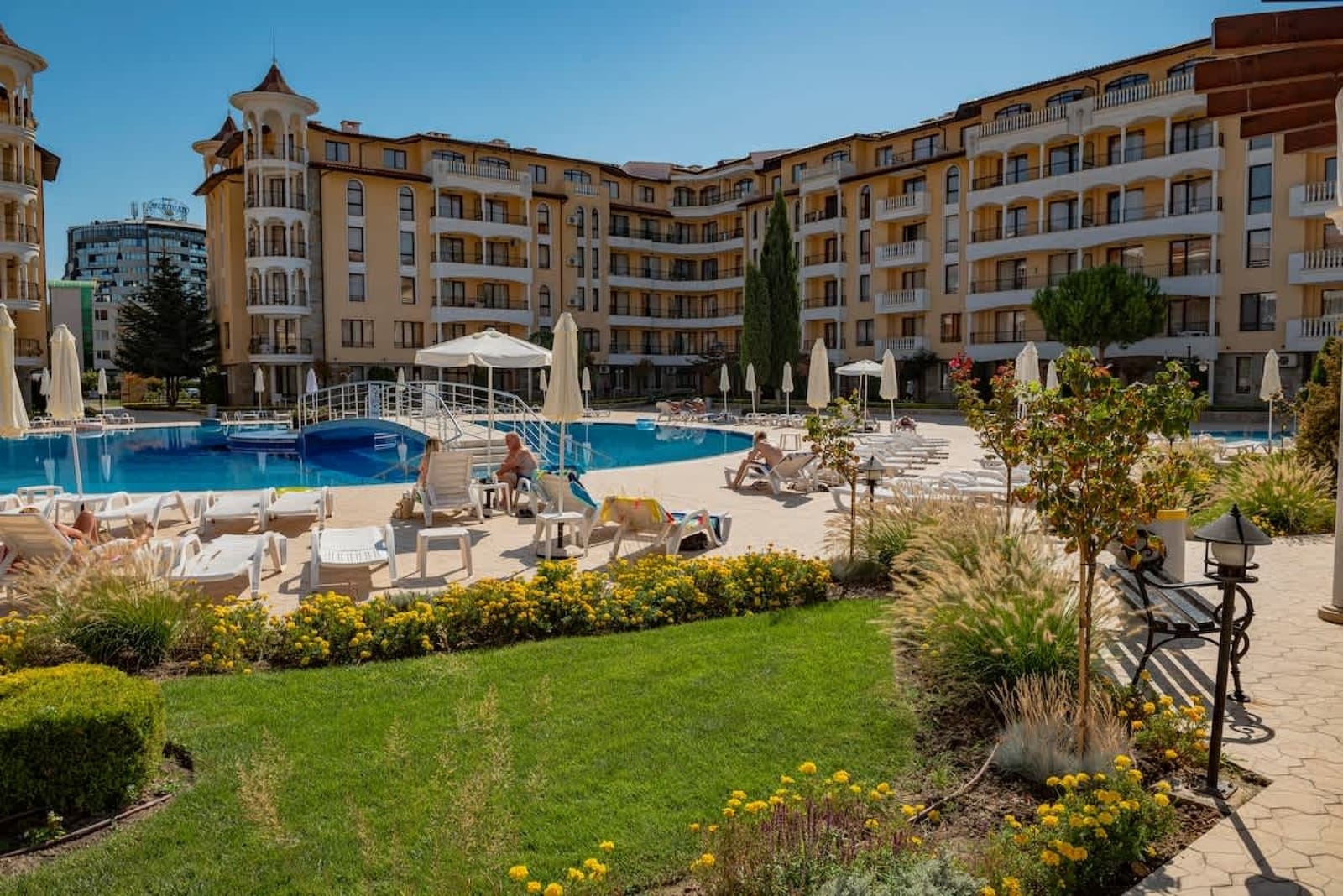 Apartment with Terrace  Royal Sun - Cover Photo