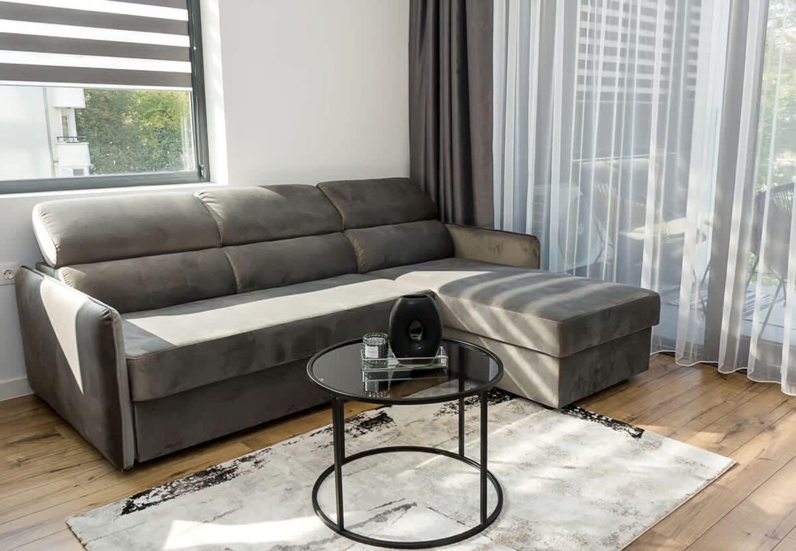 Chic Retreat in Varna's Fifth Element - Photo 6