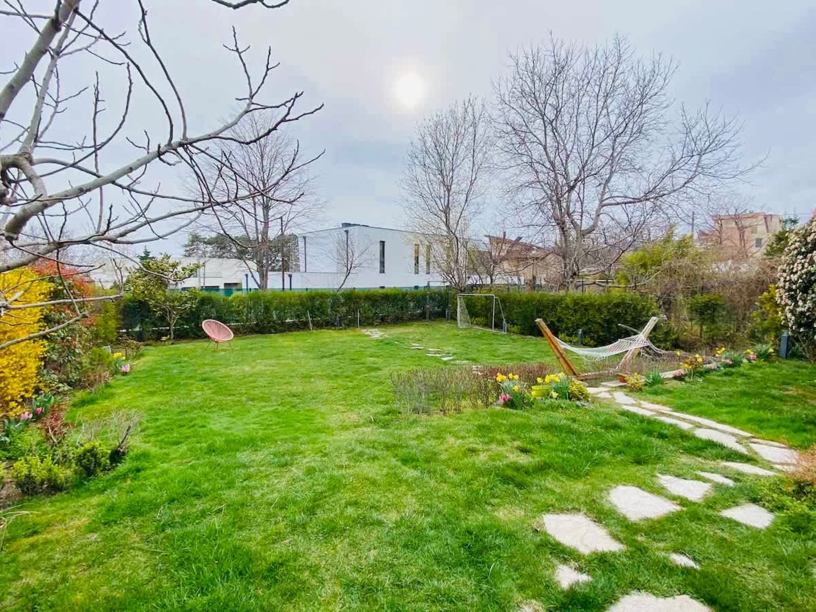 Modern Villa with Garden in Evksinograd, Varna - Photo 5