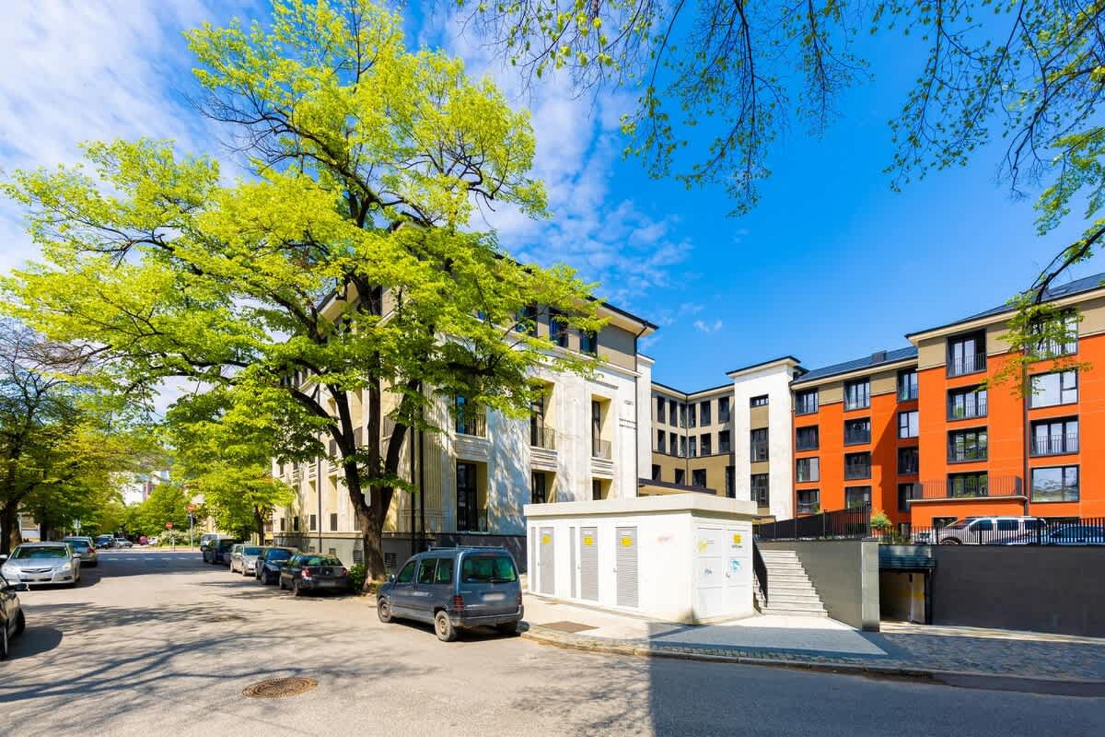 Industrial-style 2BD Loft with Parking Spot - Photo 29