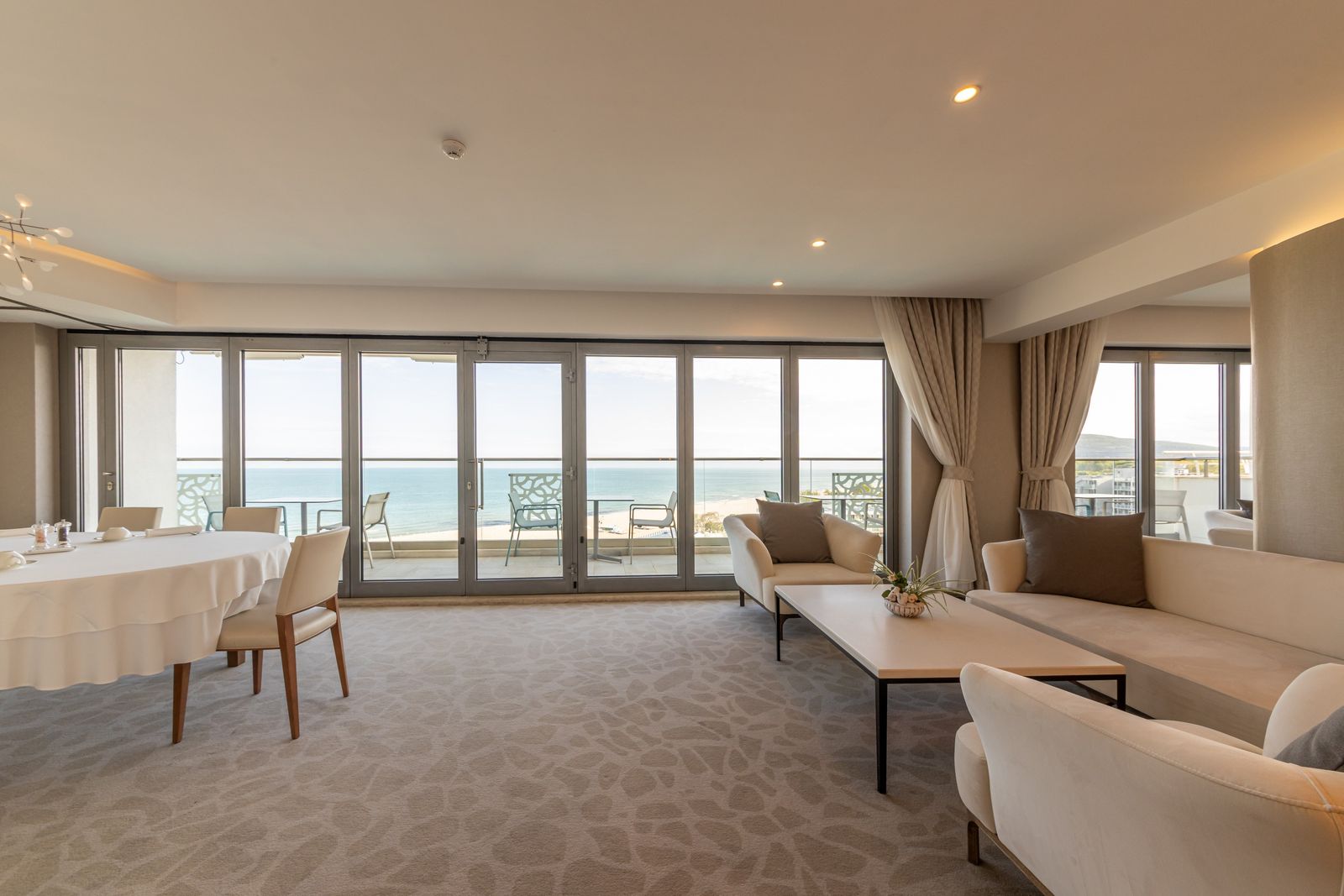 Maritim Hotel Paradise Blue Albena - Photo 150