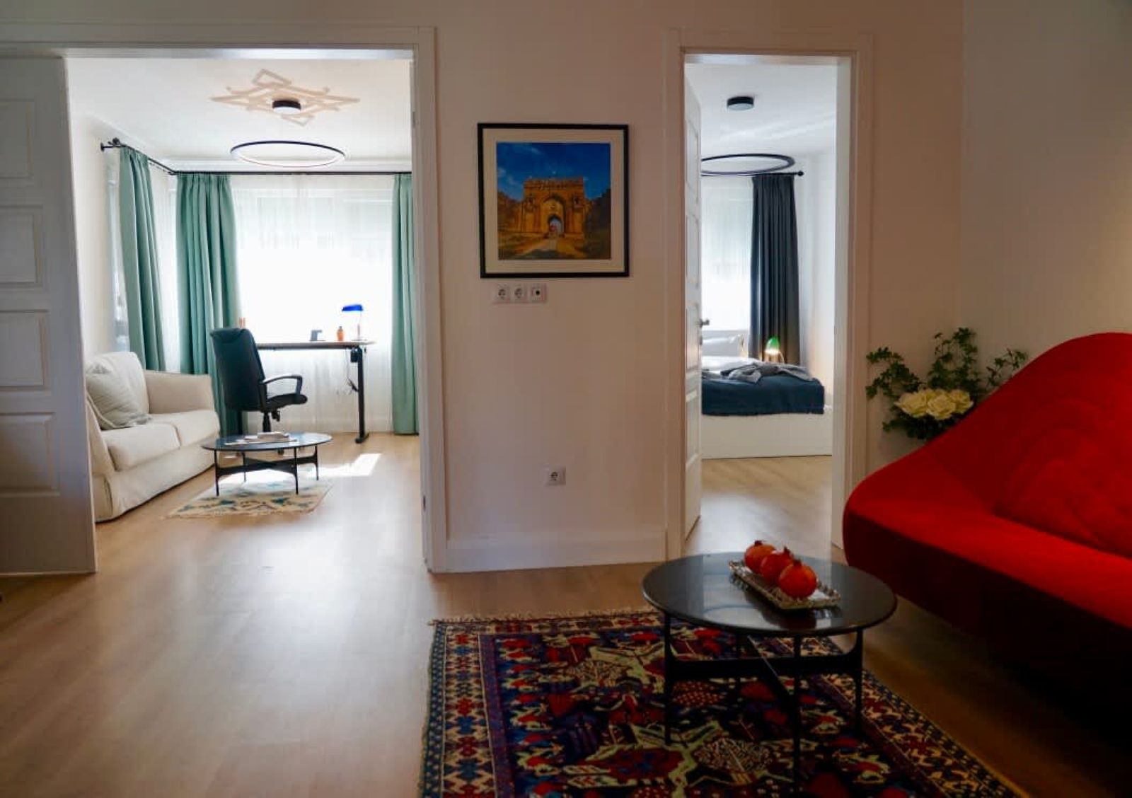 A French affair. With parking, style and elegance. - Photo 69