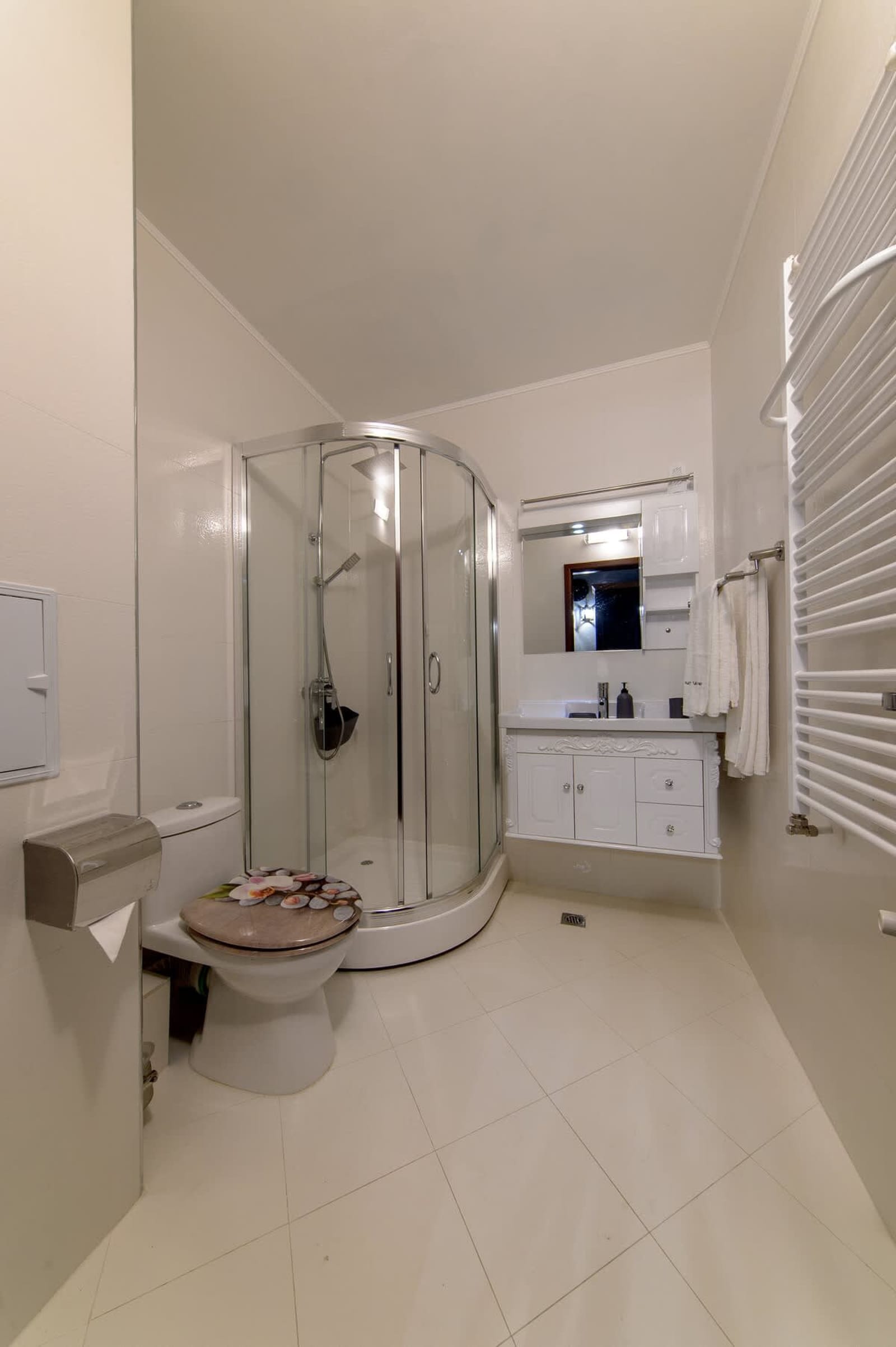 Luxury 2-bedroom apartment by Studenets Center - Photo 28