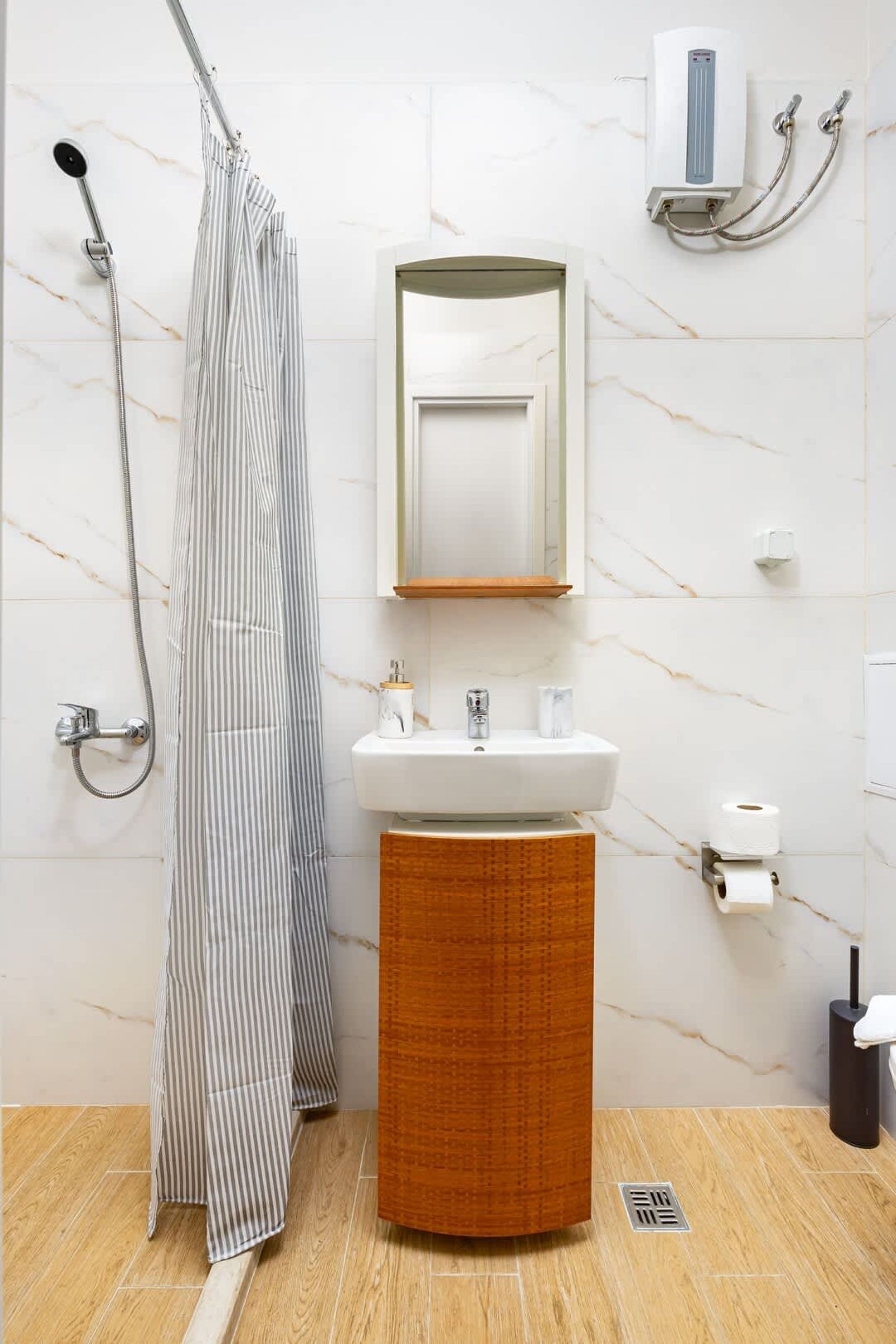 Central Apartments with Garden view - Apt No. 3 - Photo 10