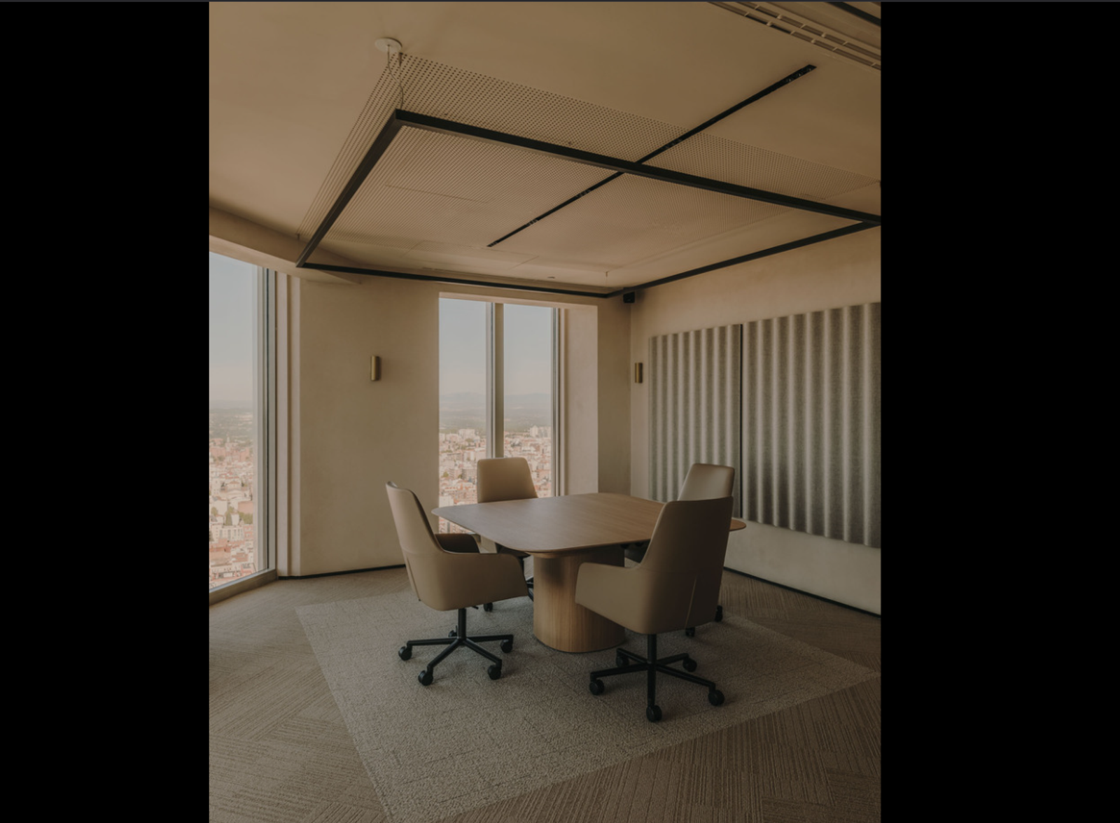 Torre Picasso Offices - Photo 6