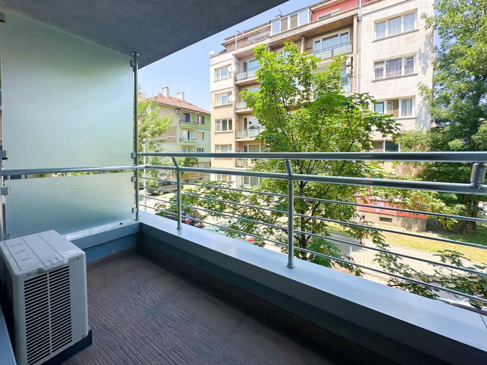 Joy Apartment – Stylish 2BD in Oborishte - Photo 11