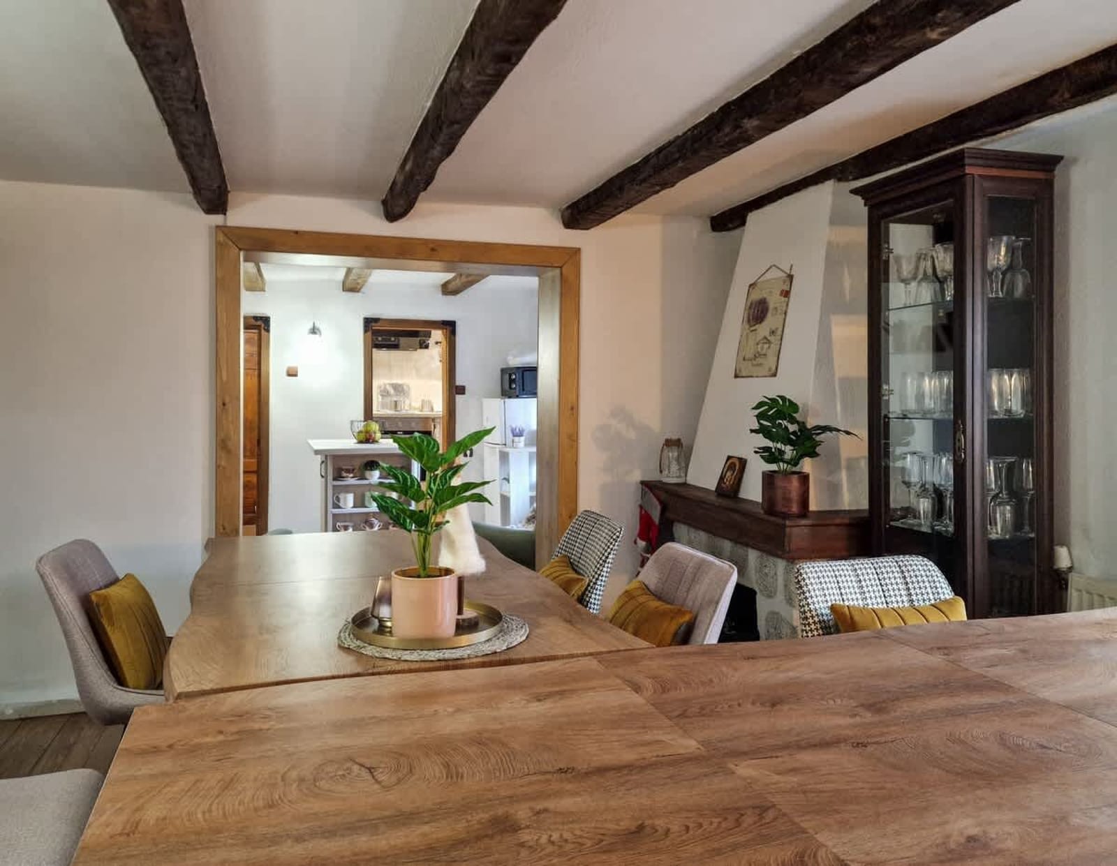 8BD Retreat in Bansko: Comfort &amp; Mountain Charm - Photo 10