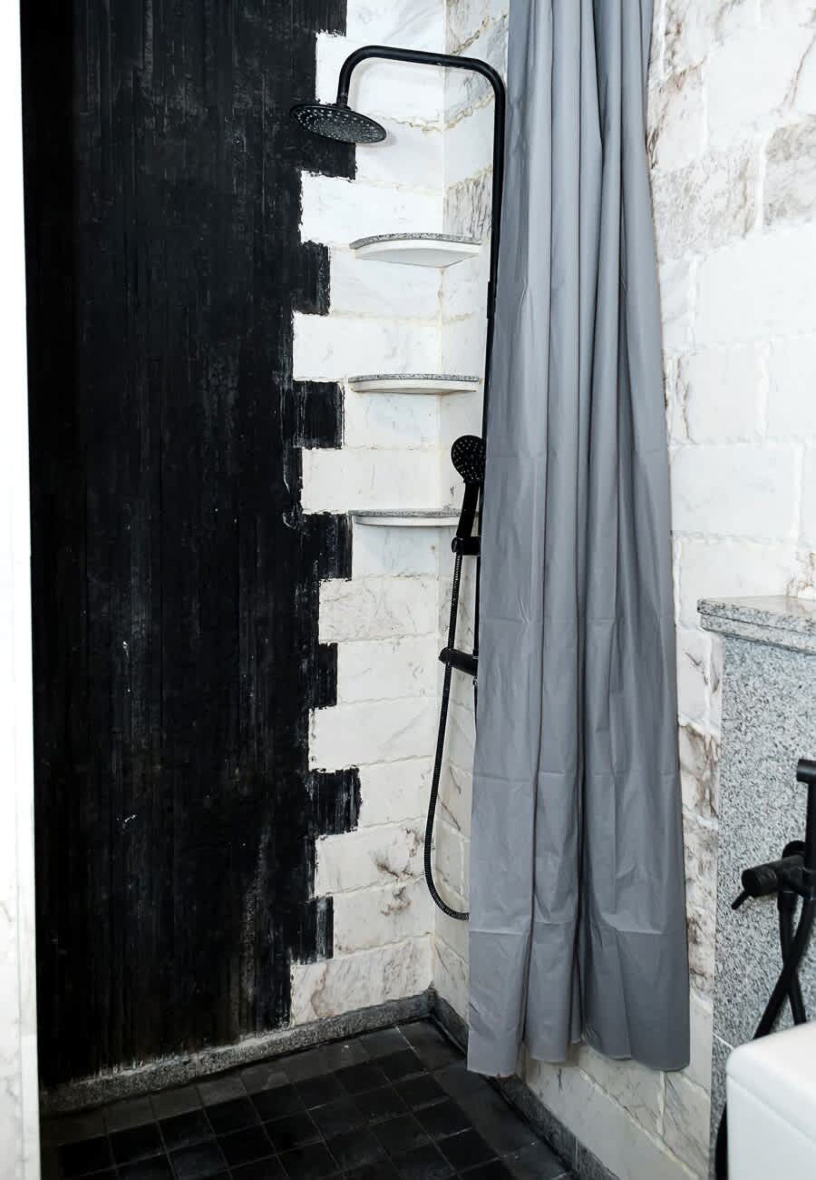 Chic 1BD Flat in St Constantine &amp; Helena Complex - Photo 19