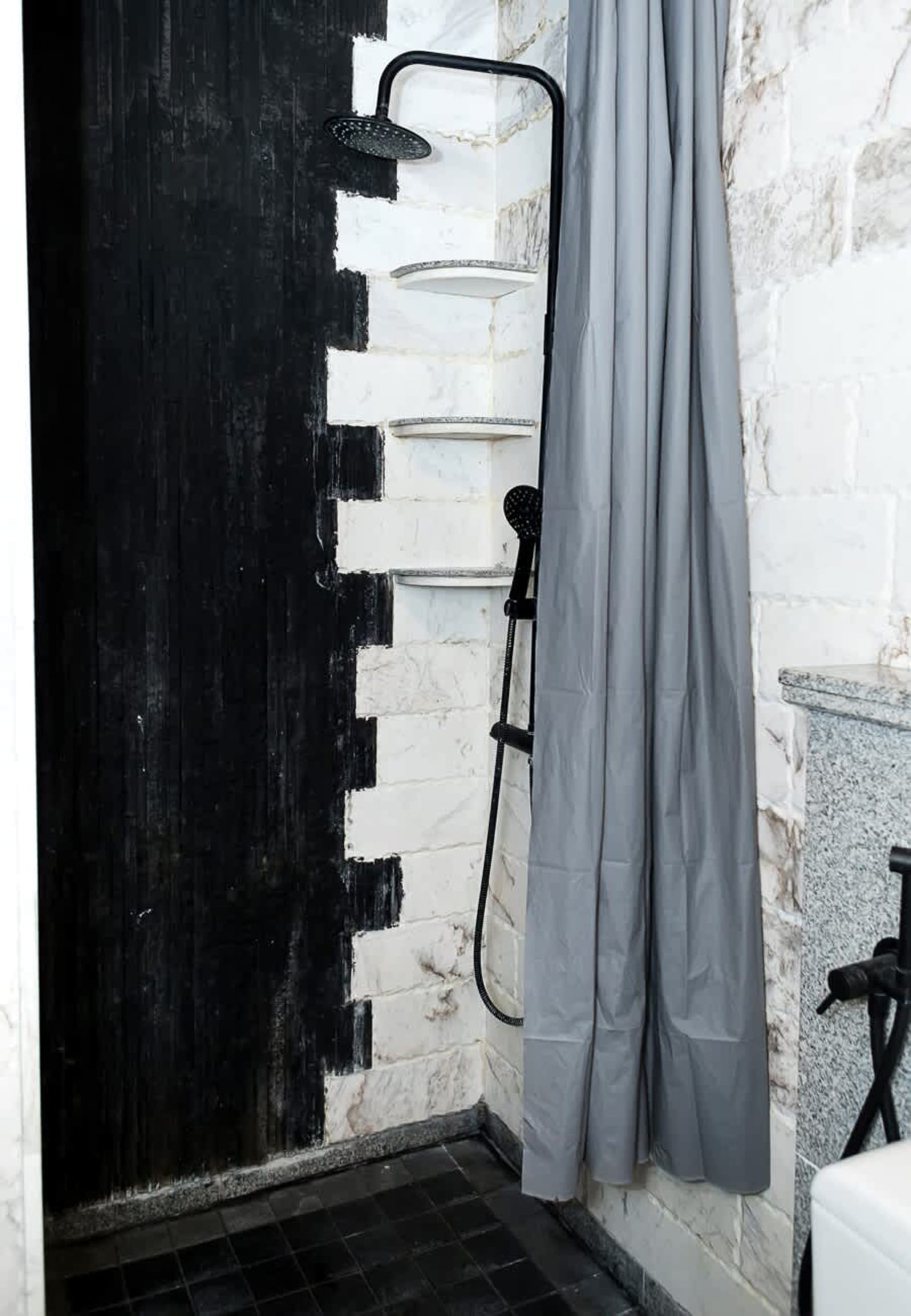 Chic 1BD Flat in St Constantine &amp; Helena Complex - Photo 19