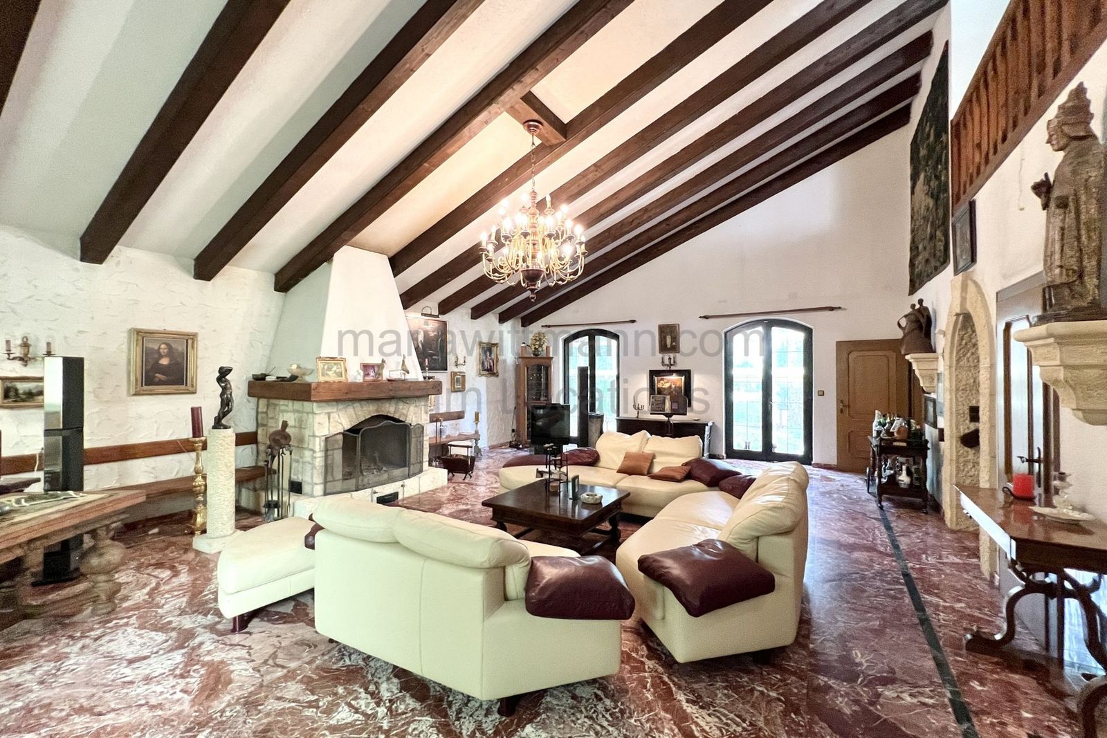 Location 250 - Photo 21