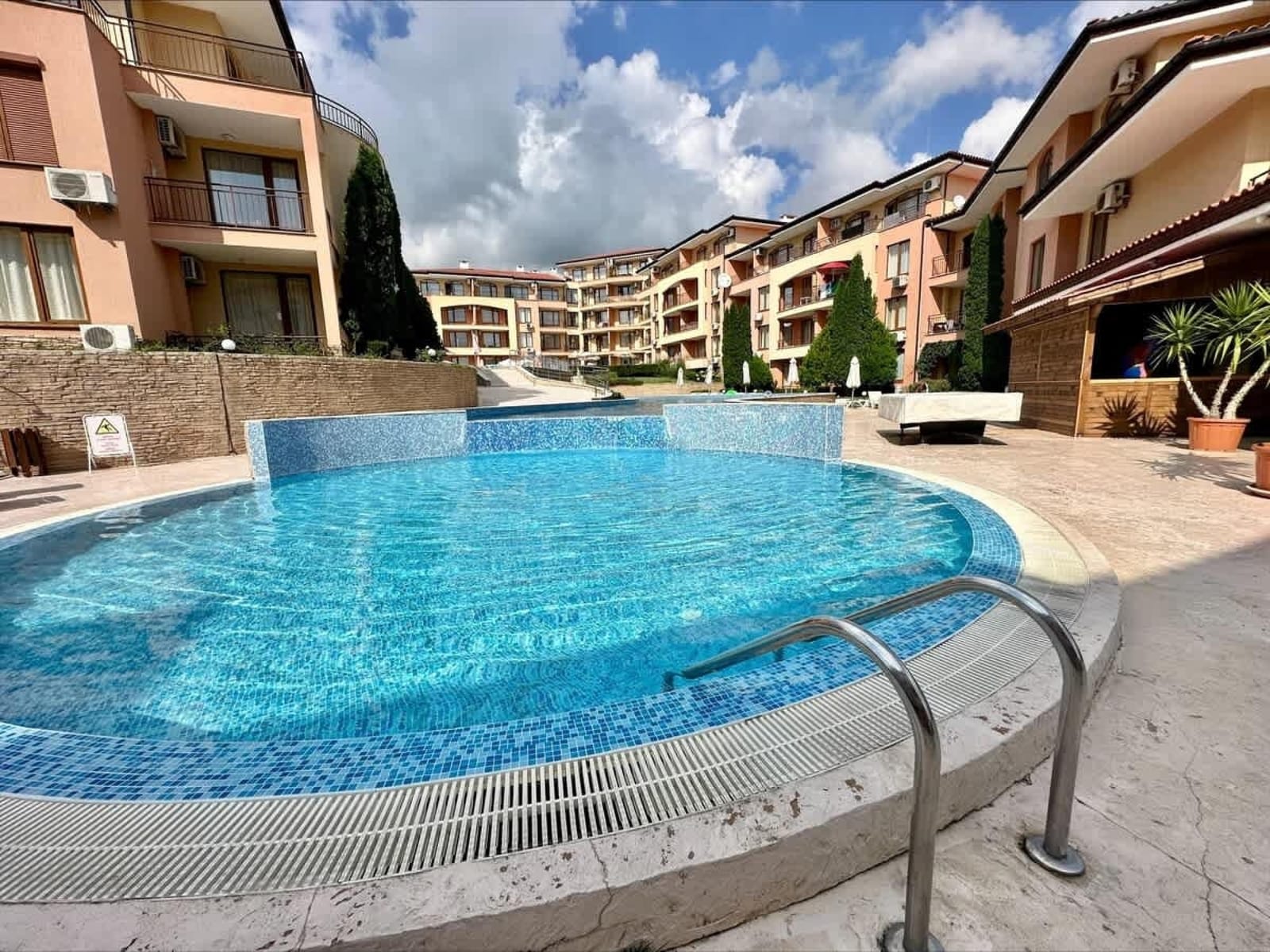 Cozy Studio in Panorama Dreams - Photo 5