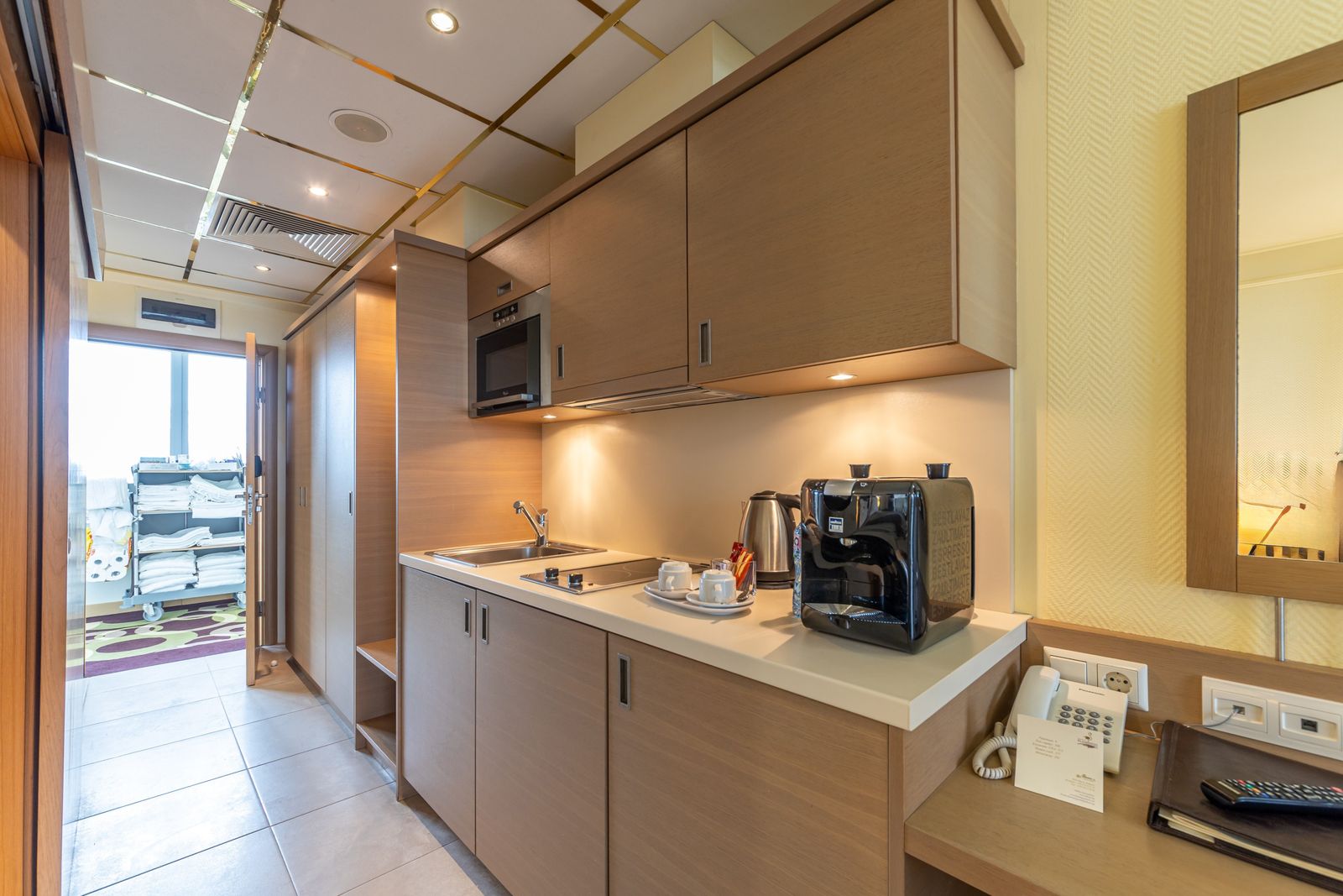 Two Bedroom Apartment in the Flamingo Grand Hotel - Photo 17