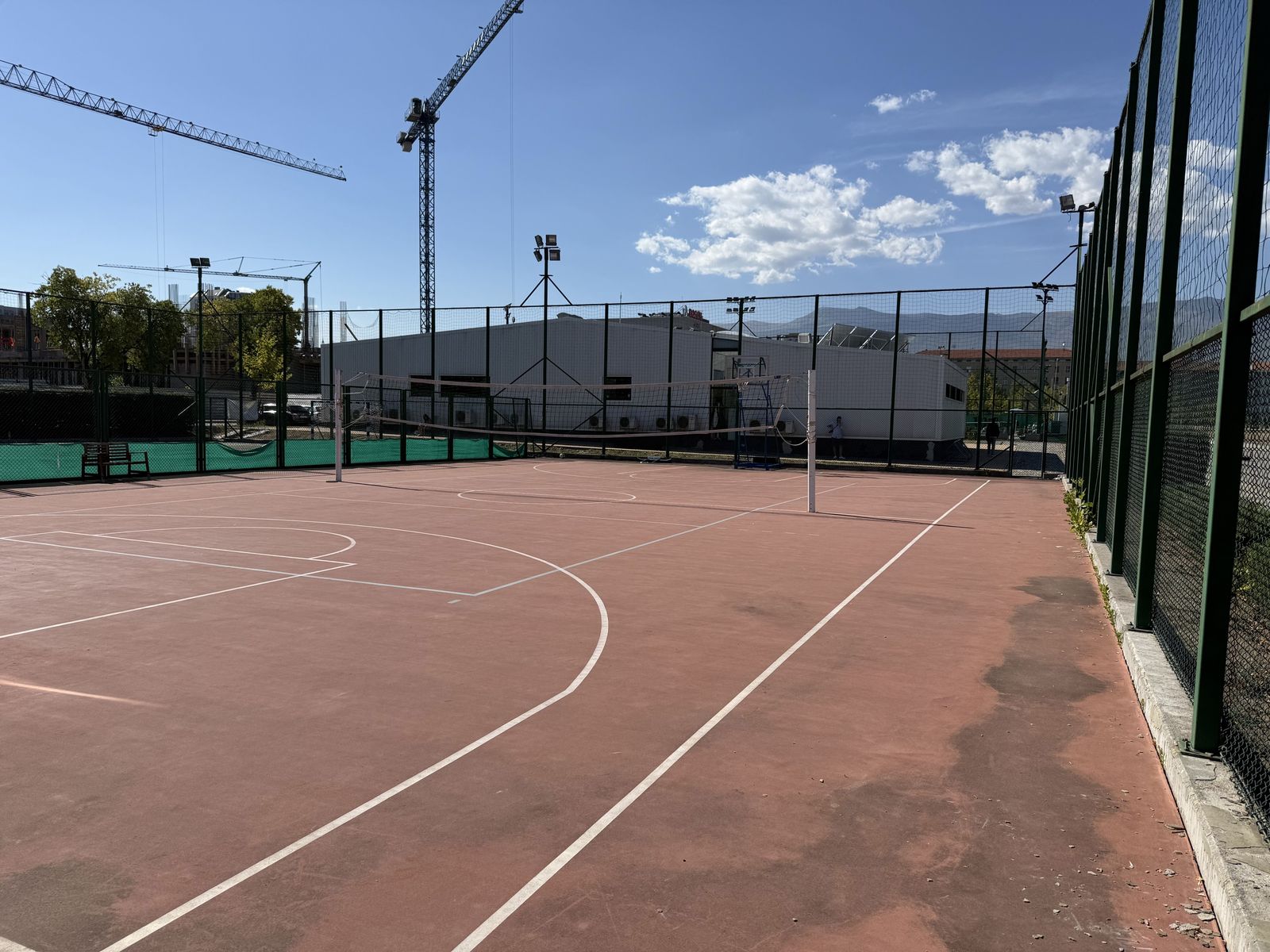 Modern Sports Centre in the Heart of Sofia - Photo 32