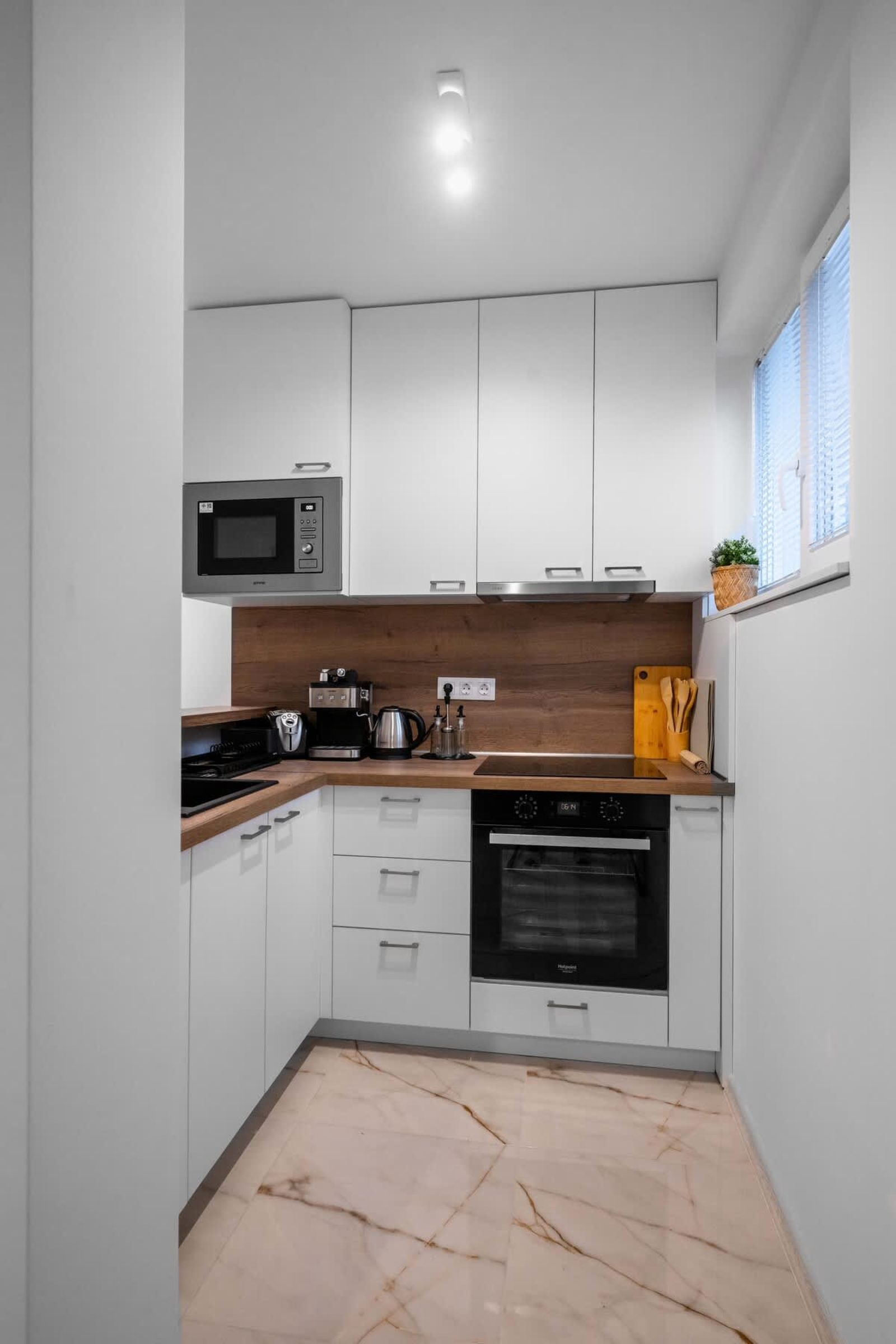 1BD Modern Living on blvd. Tsar Boris III + garage - Photo 10