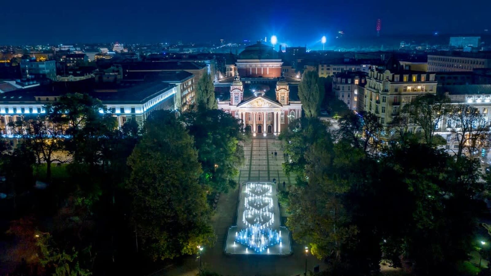 Top Center - Designer studio 1 min to Vitosha bul - Photo 12