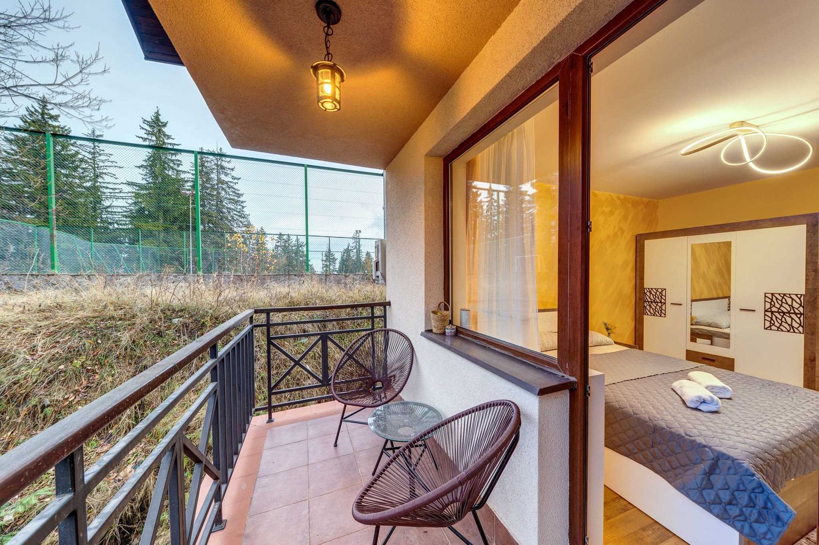 Ski-Friendly Family Getaway - Photo 14