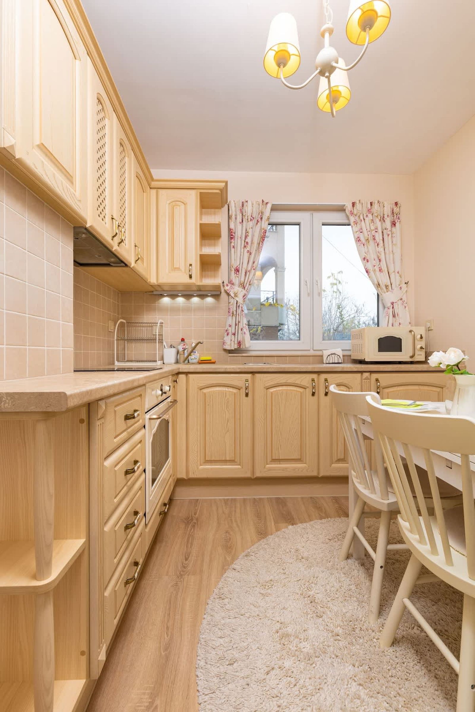 Bright &amp; Cozy 1BD Flat with a Terrace and Parking - Photo 9