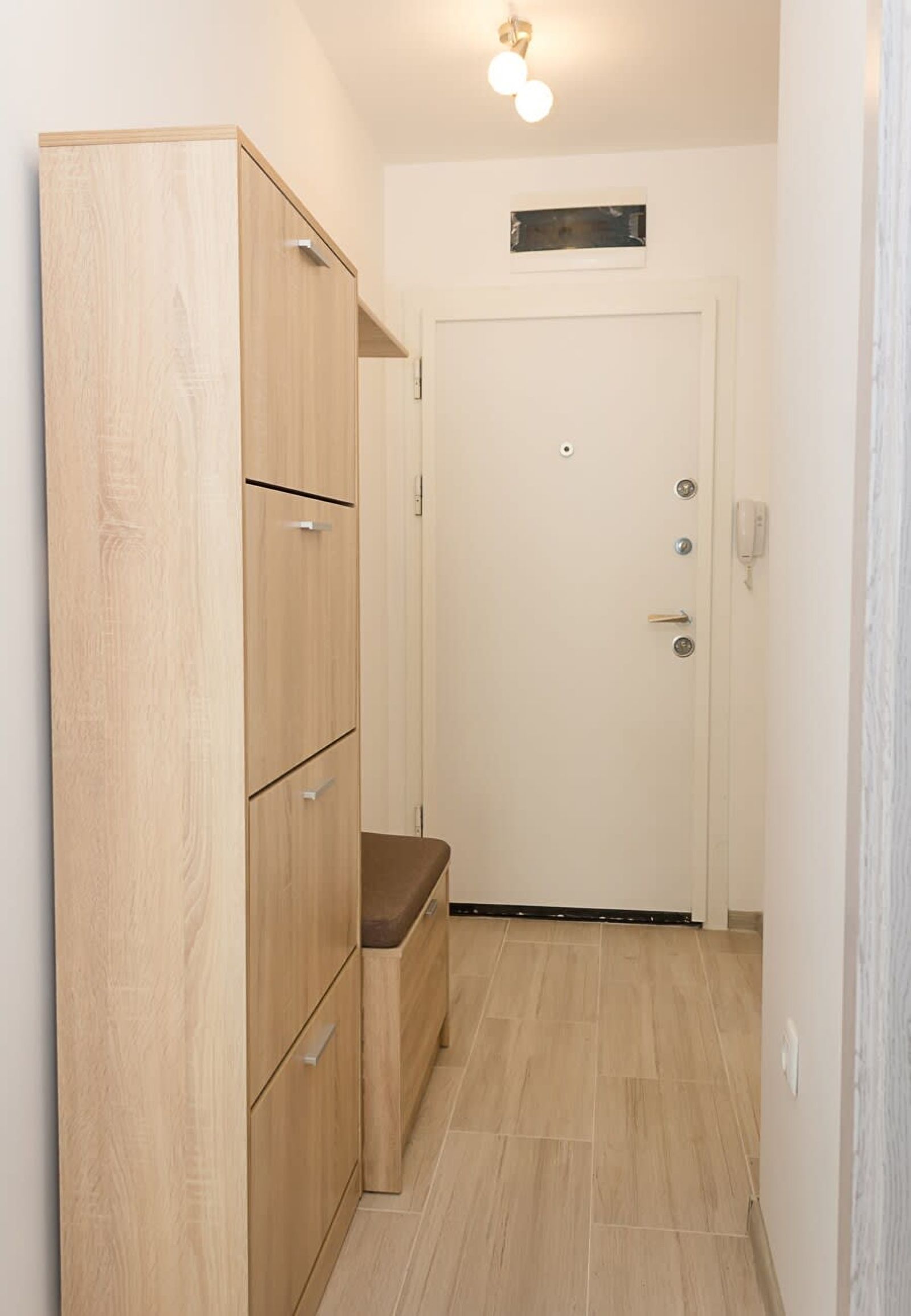 Modern Haven in Varna : Retreat with Chic Ambiance - Photo 16