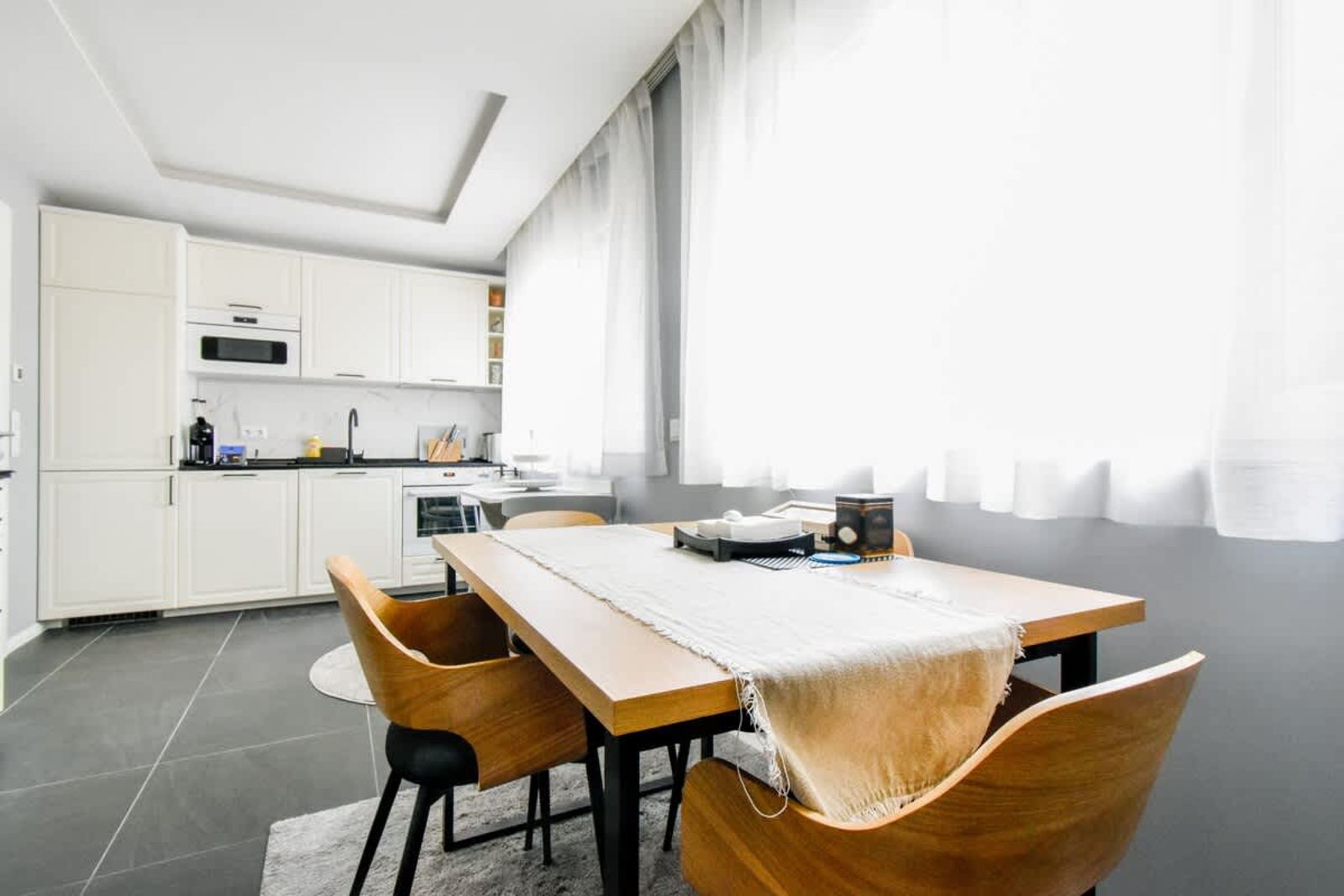 Bright Central Sofia Flat w/ Coffee-Lovers Touch - Photo 4