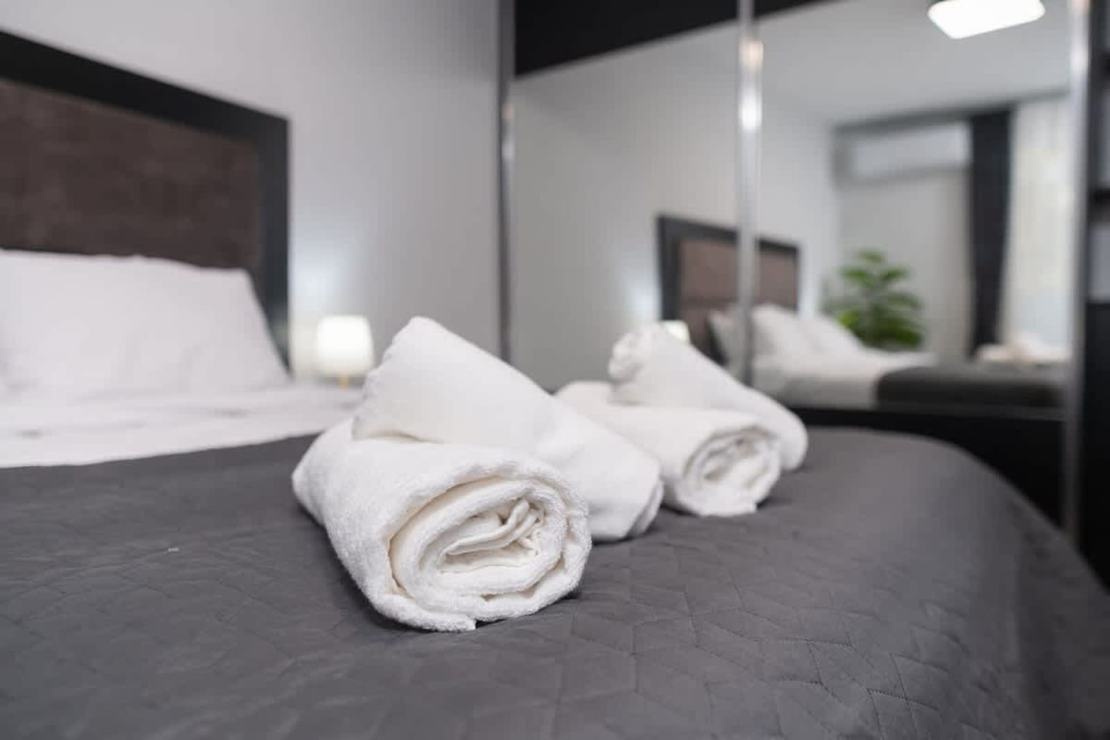 Central Plovdiv: Modern 1BR with Netflix &amp; Balcony - Photo 23