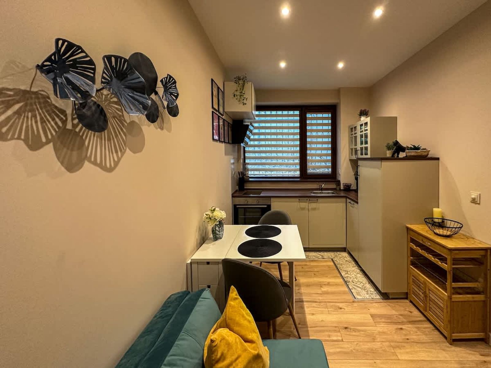 Heart of Sofia Apartment - Photo 7