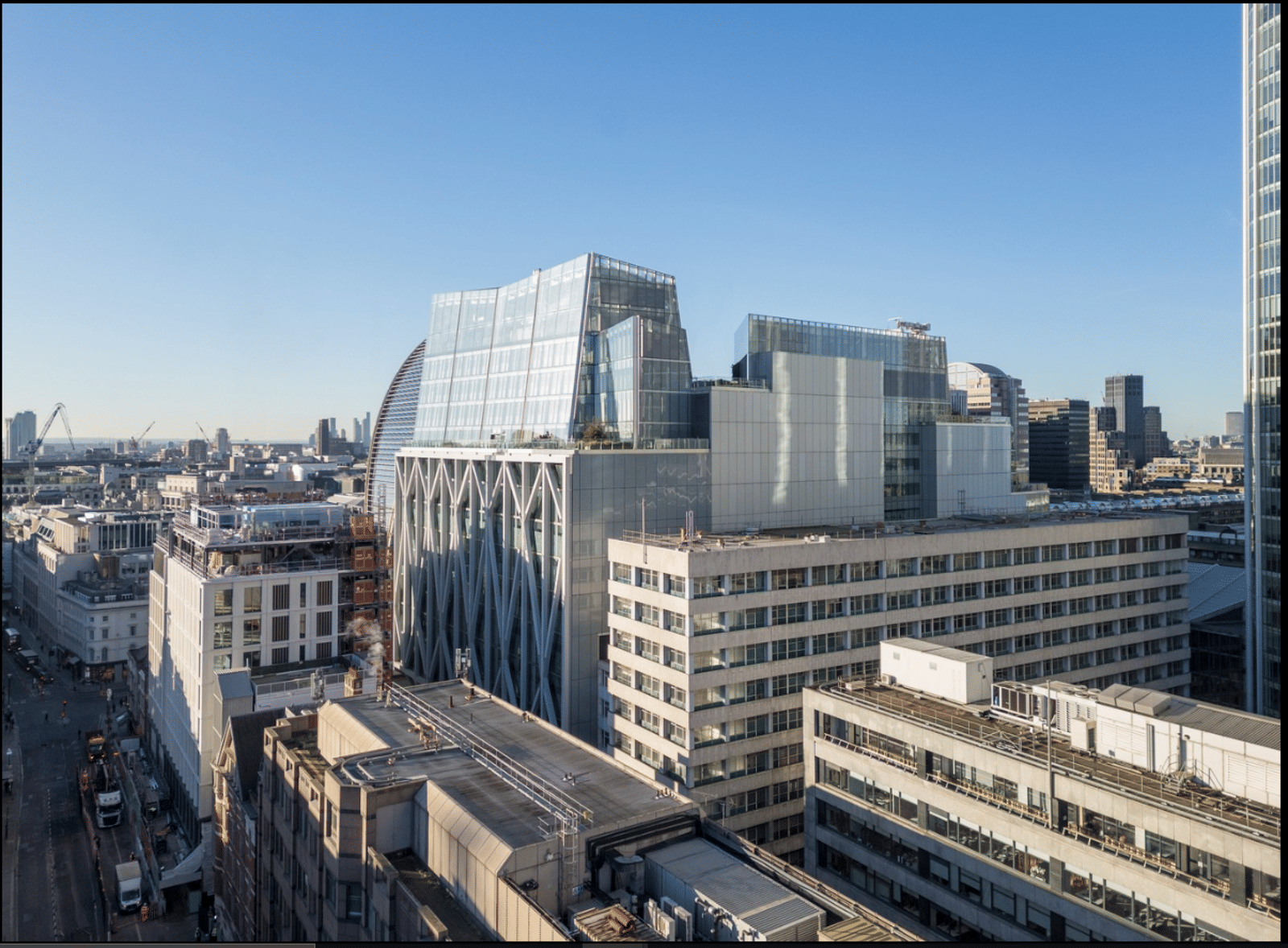 Deutsche Bank Headquarters - Photo 3