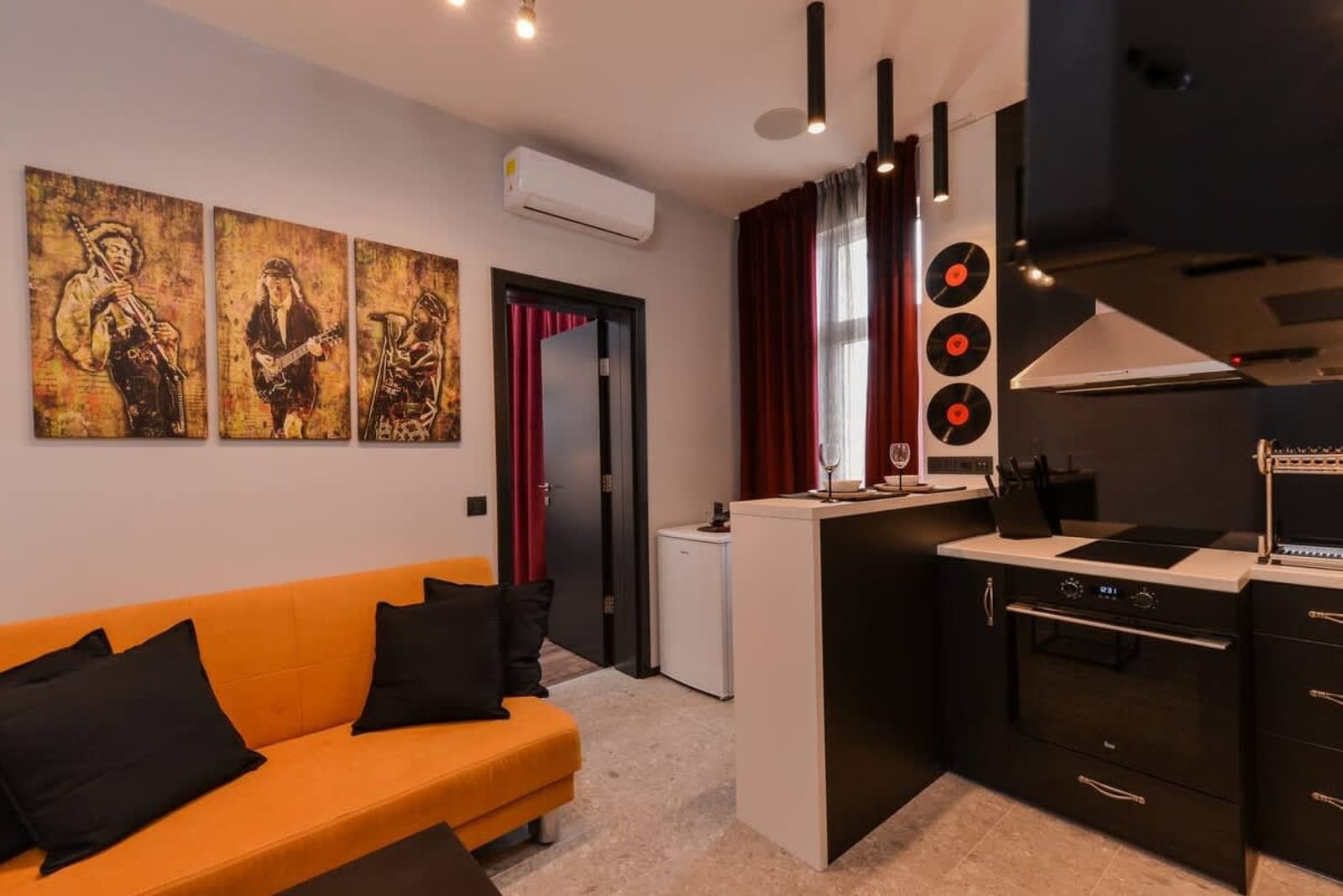 Sofia Dream Apartments - Rock'n'Roll One Bedroom - Photo 4