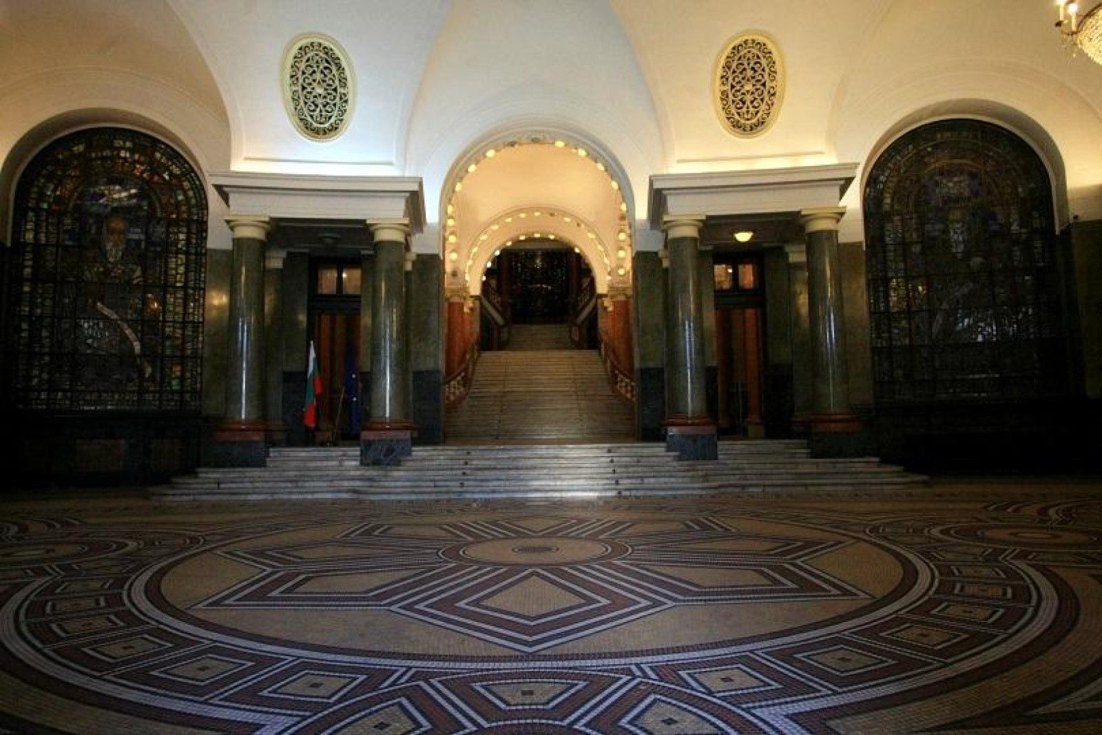 SOFIA UNIVERSITY ST. KLIMENT OHRIDSKI - Photo 11