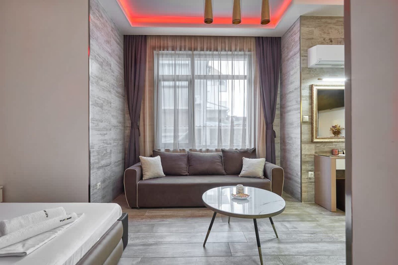 Studio in Sarafovo with Private Parking Spot - Photo 2