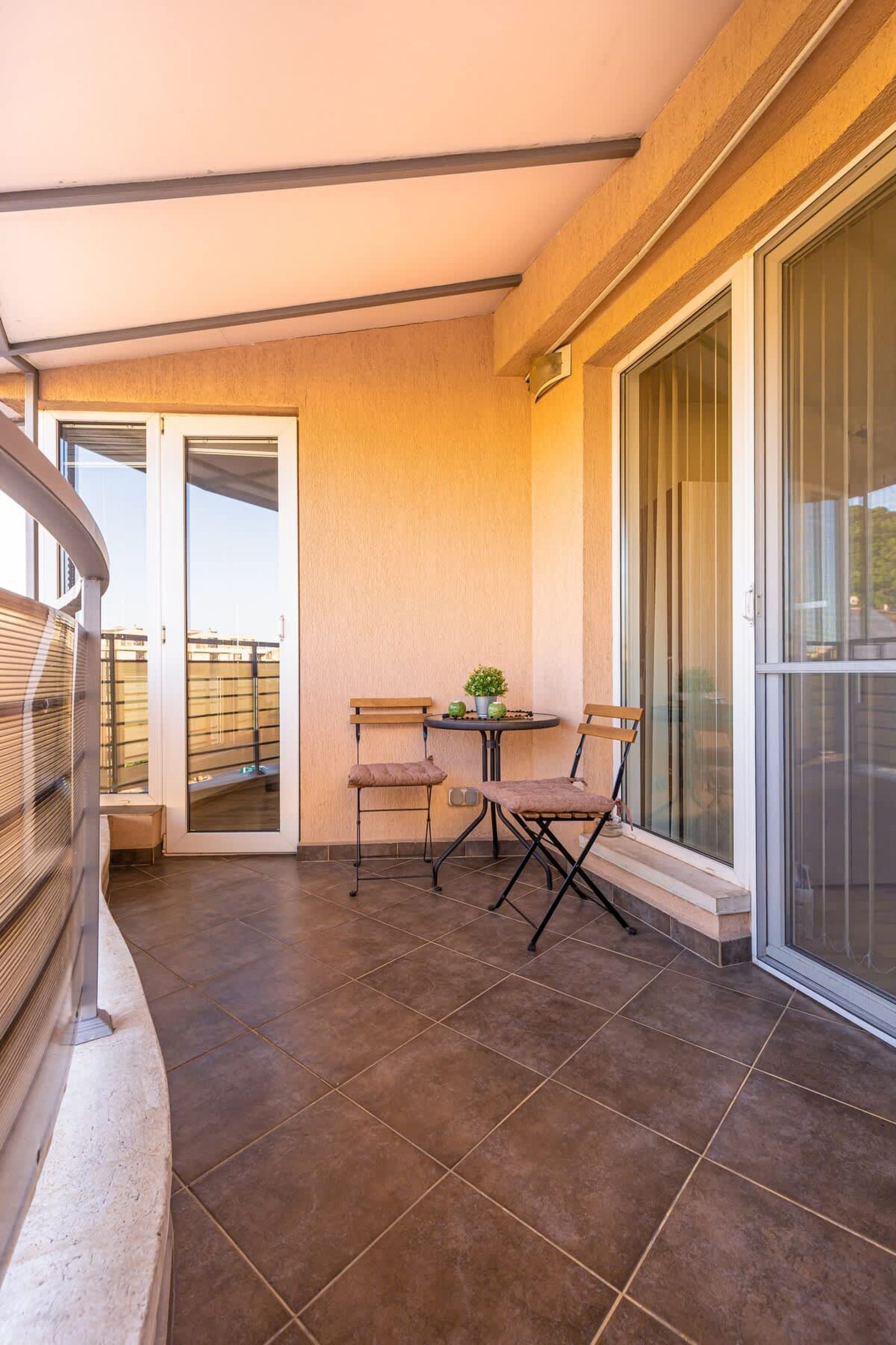 Nice 1BD Apartment next to Medical University - Photo 22