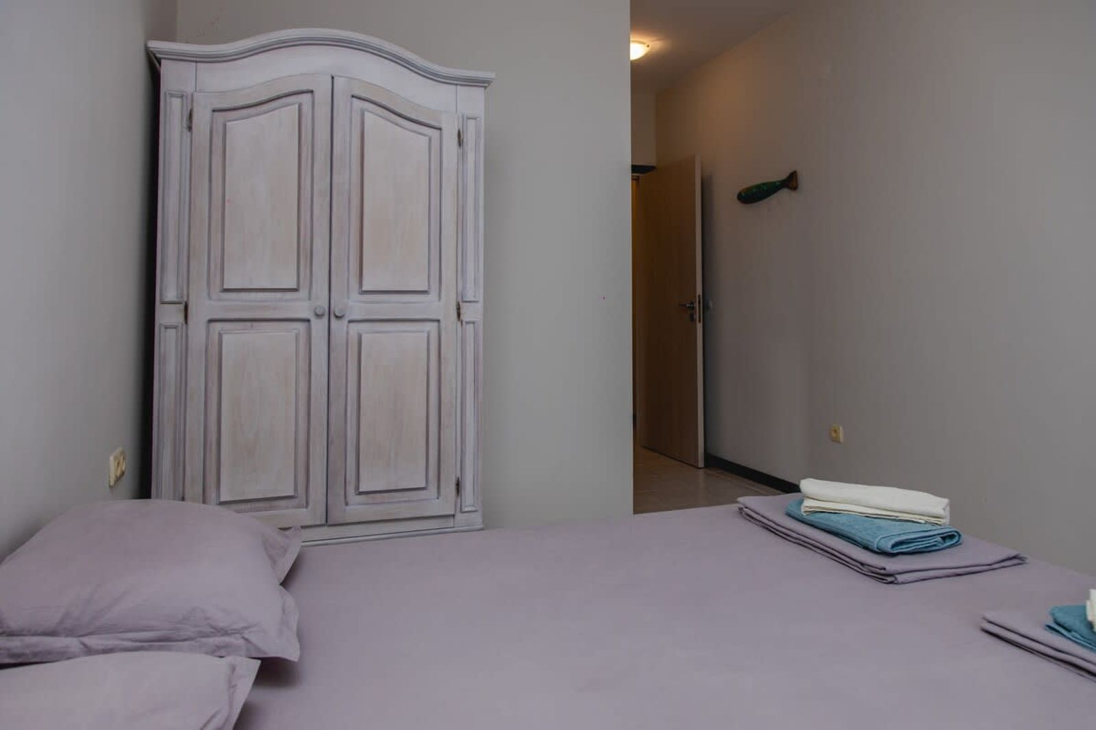 Lovely 3BD flat with Parking and Sea View - Photo 29