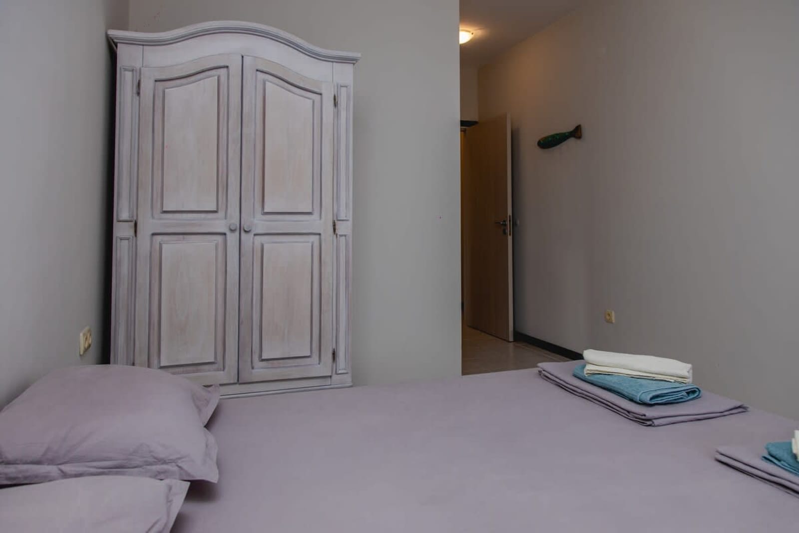 Lovely 3BD flat with Parking and Sea View - Photo 29