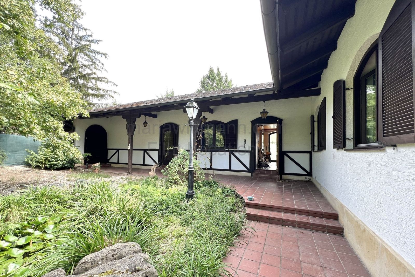 Location 250 - Photo 7