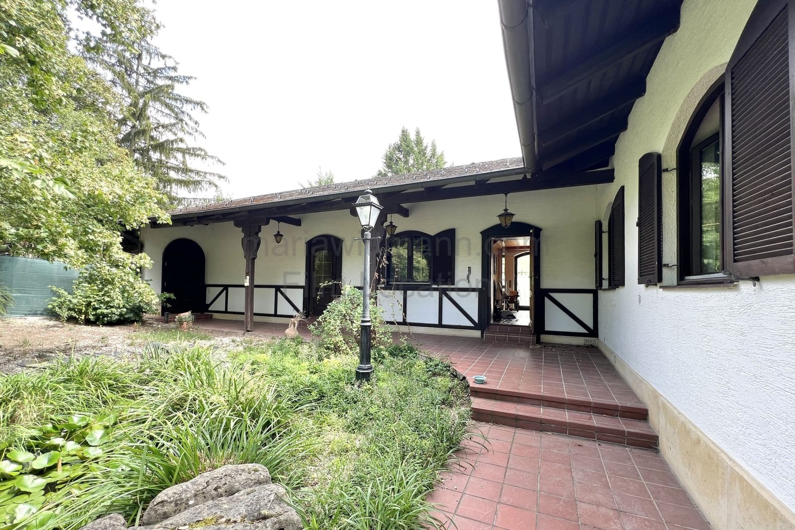 Location 250 - Photo 7