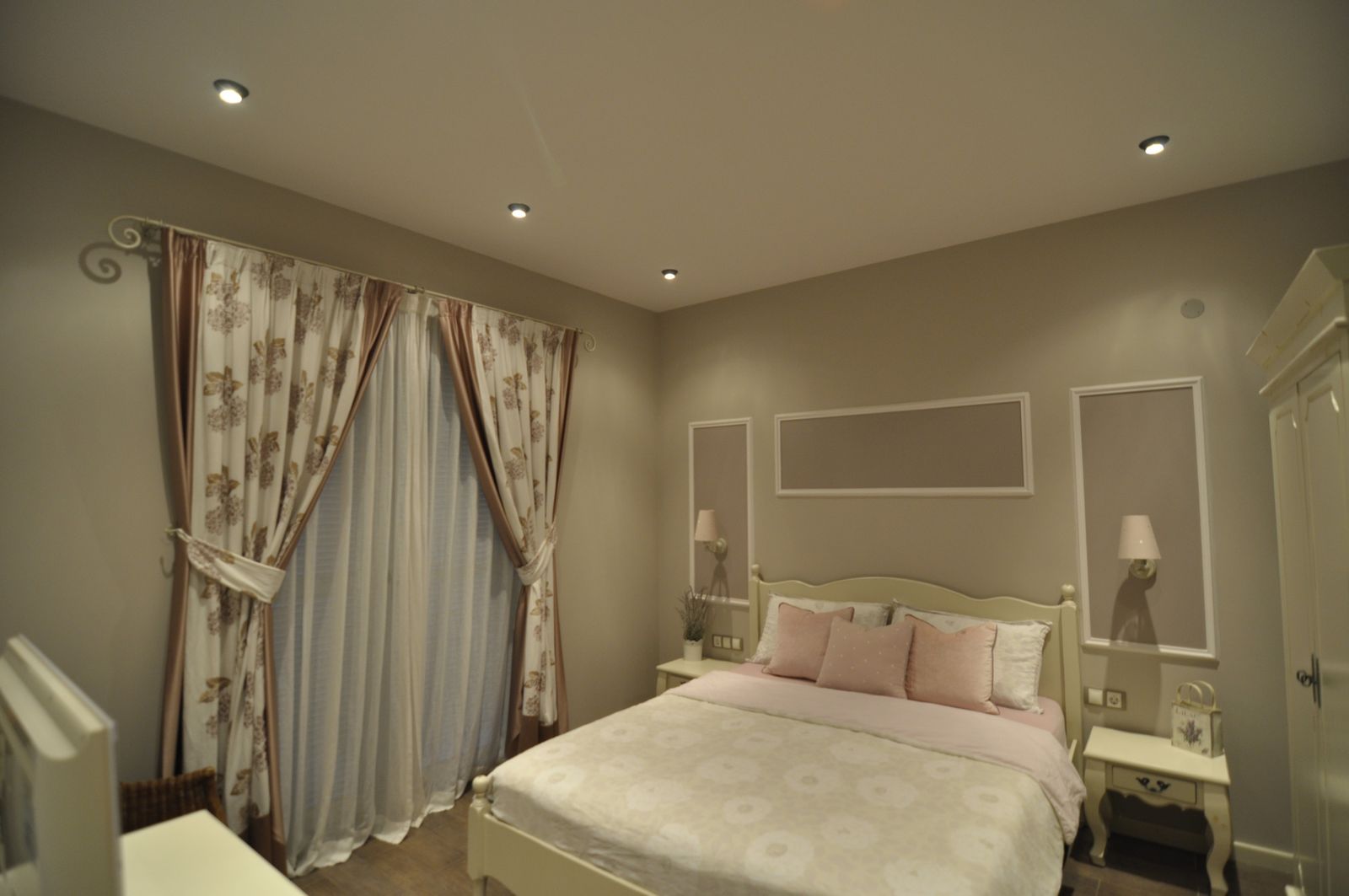 The Flower House - Photo 28