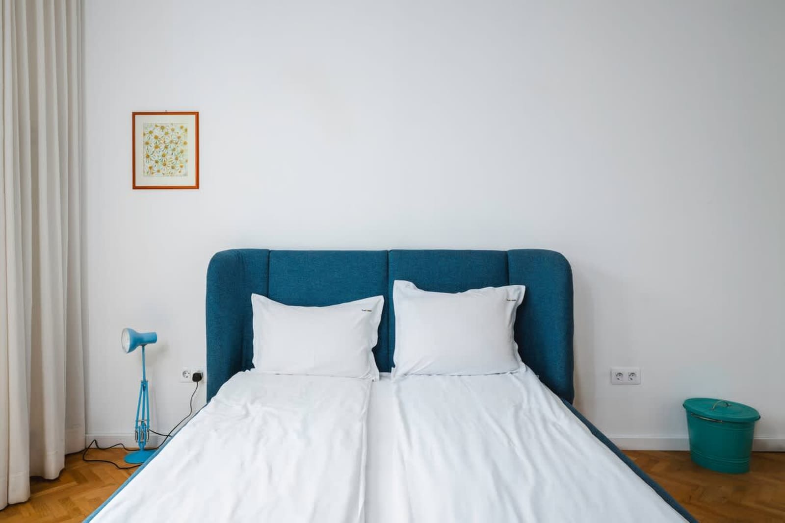 Cozy 2BD Flat in The Vintage Spot - Photo 15