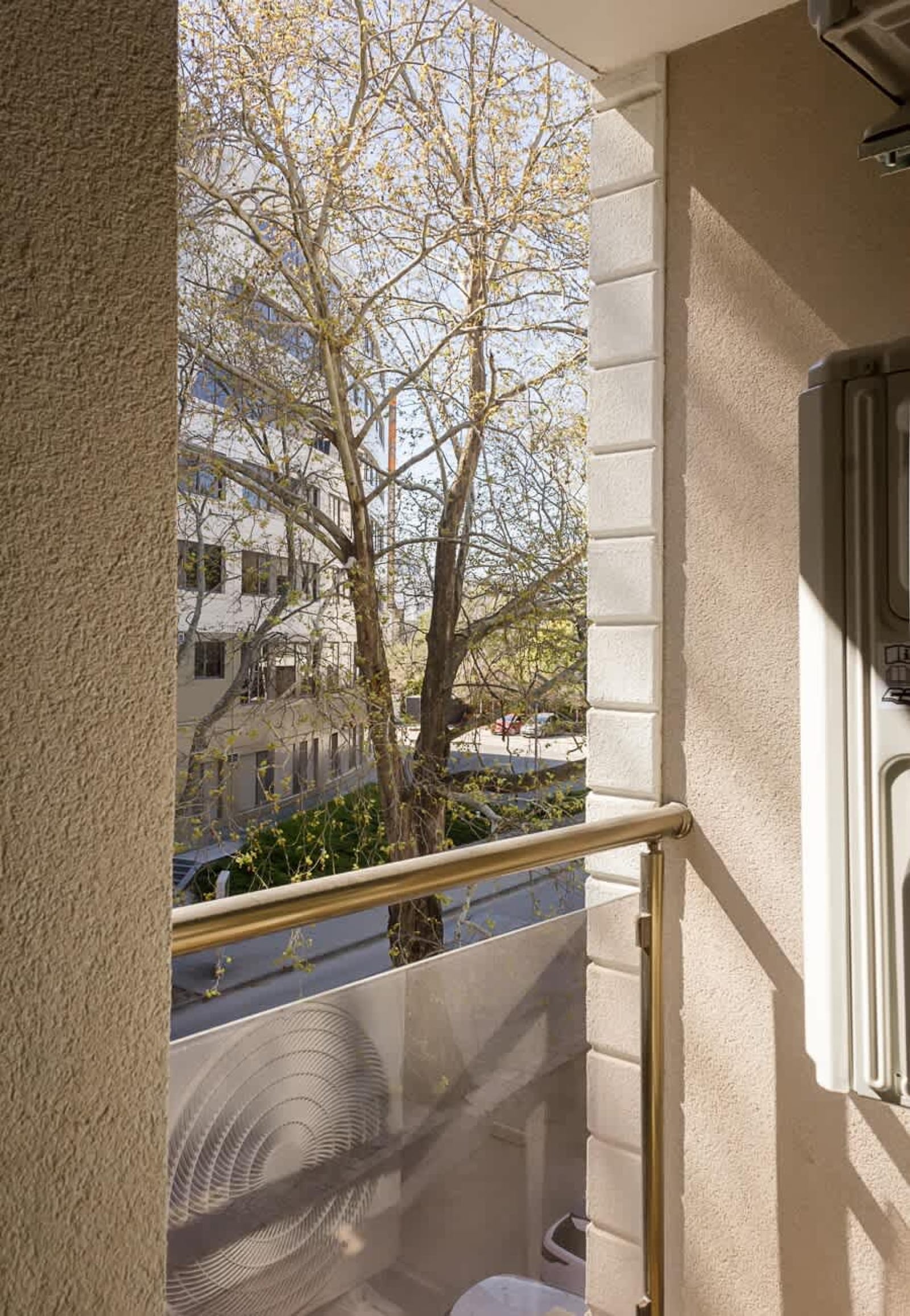 2BD Home In The Heart Of Varna with Parking - Gold - Photo 12