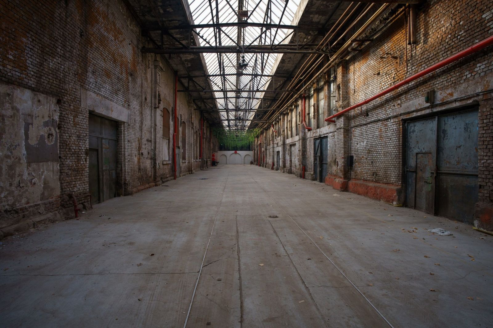 Abandoned Factory Bucharest - Photo 54