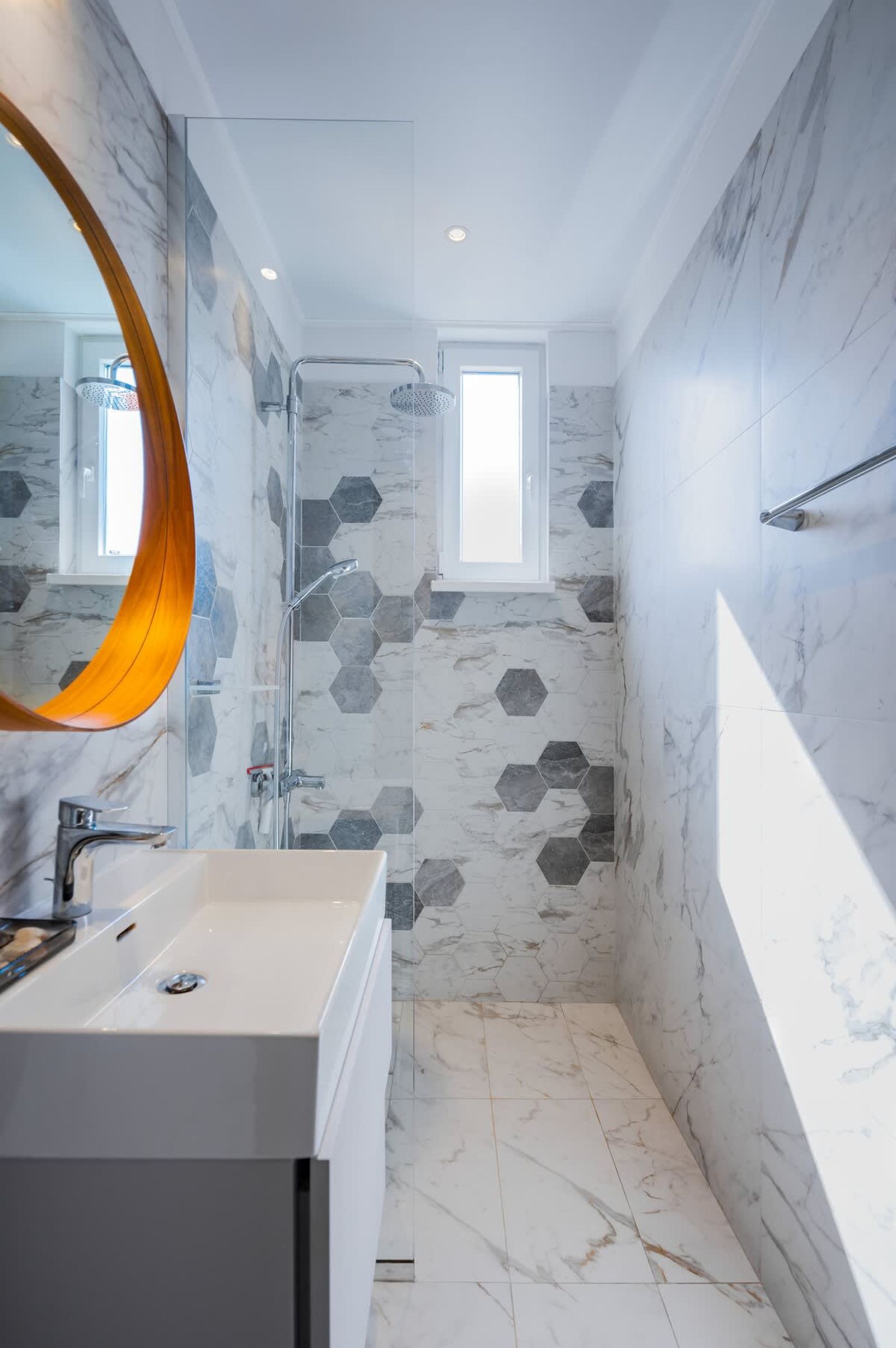 Modern, Spacious 2BD Flat - Prime Sofia Location - Photo 38