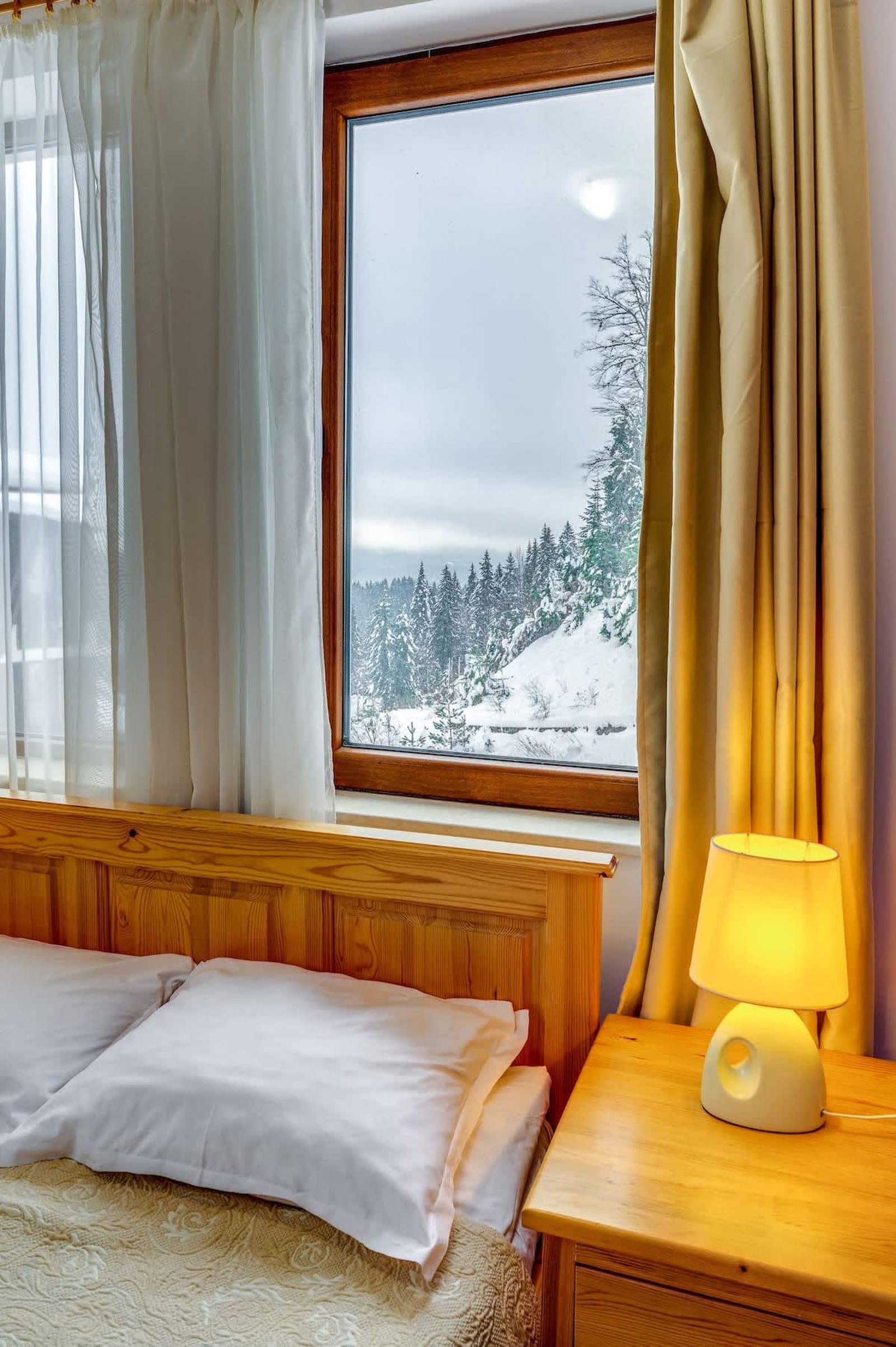 Alpine Haven 2-Bedroom Escape in Pamporovo - Photo 8