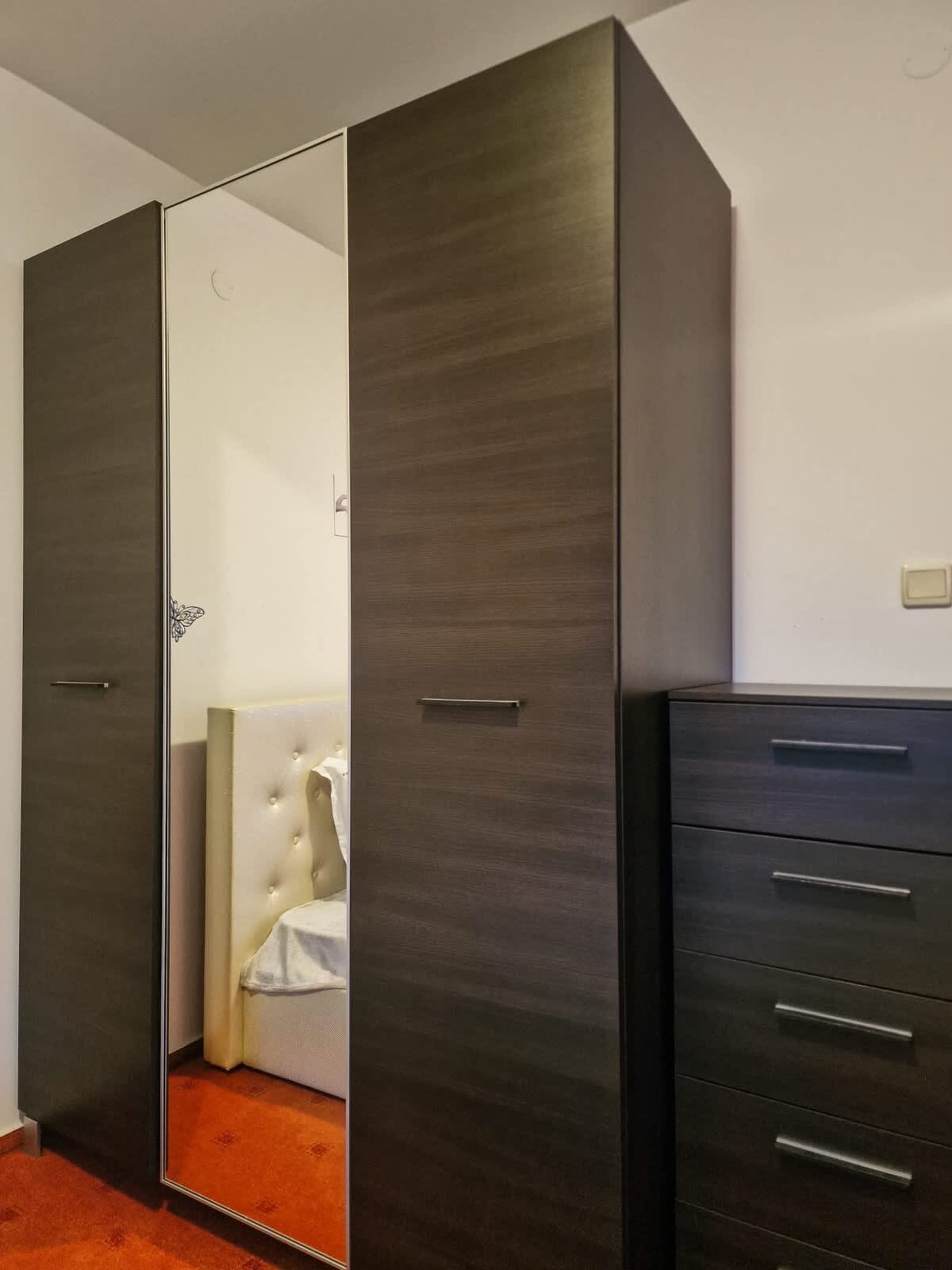 Cozy 2-Bedroom Stay with Parking in OLD INN Bansko - Photo 12