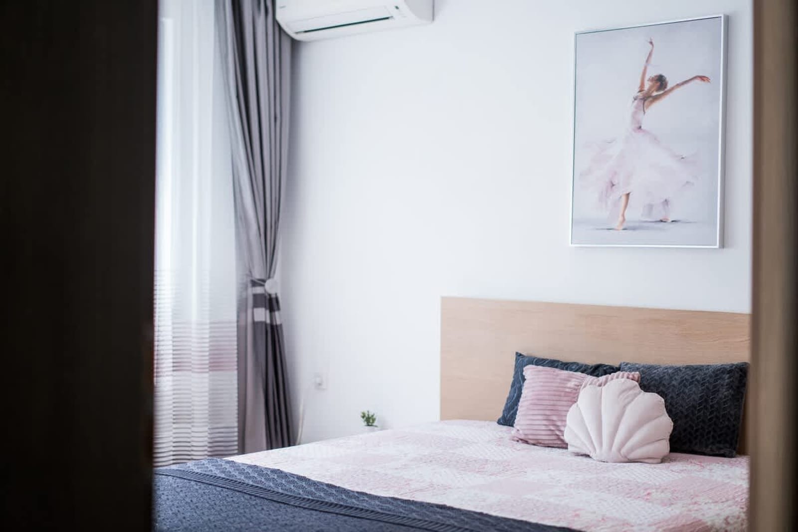 Black Sea 2bdrm Central Apartment - Photo 32