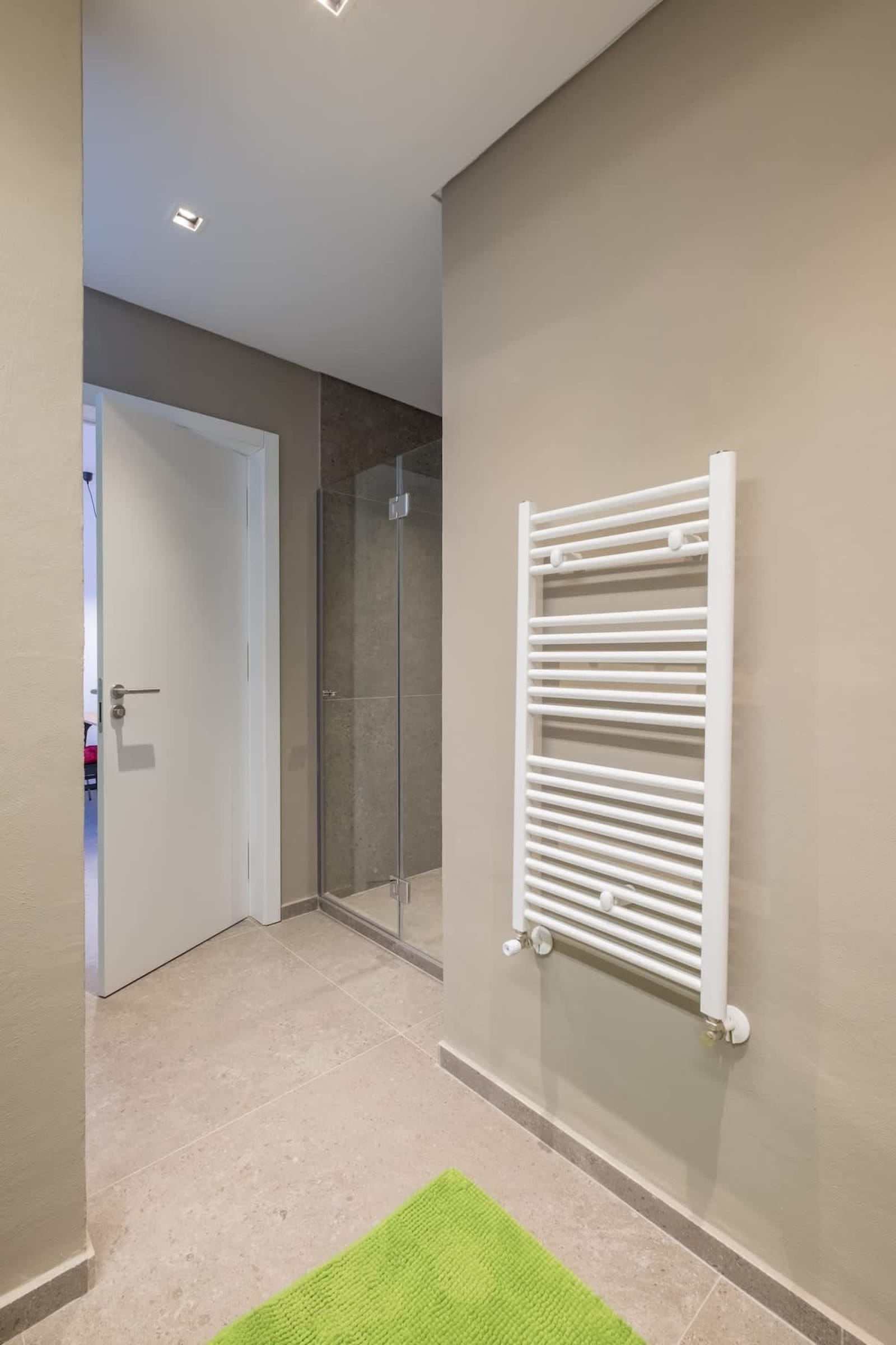 Minimal interior design / Metro Station / Luxury A - Photo 23