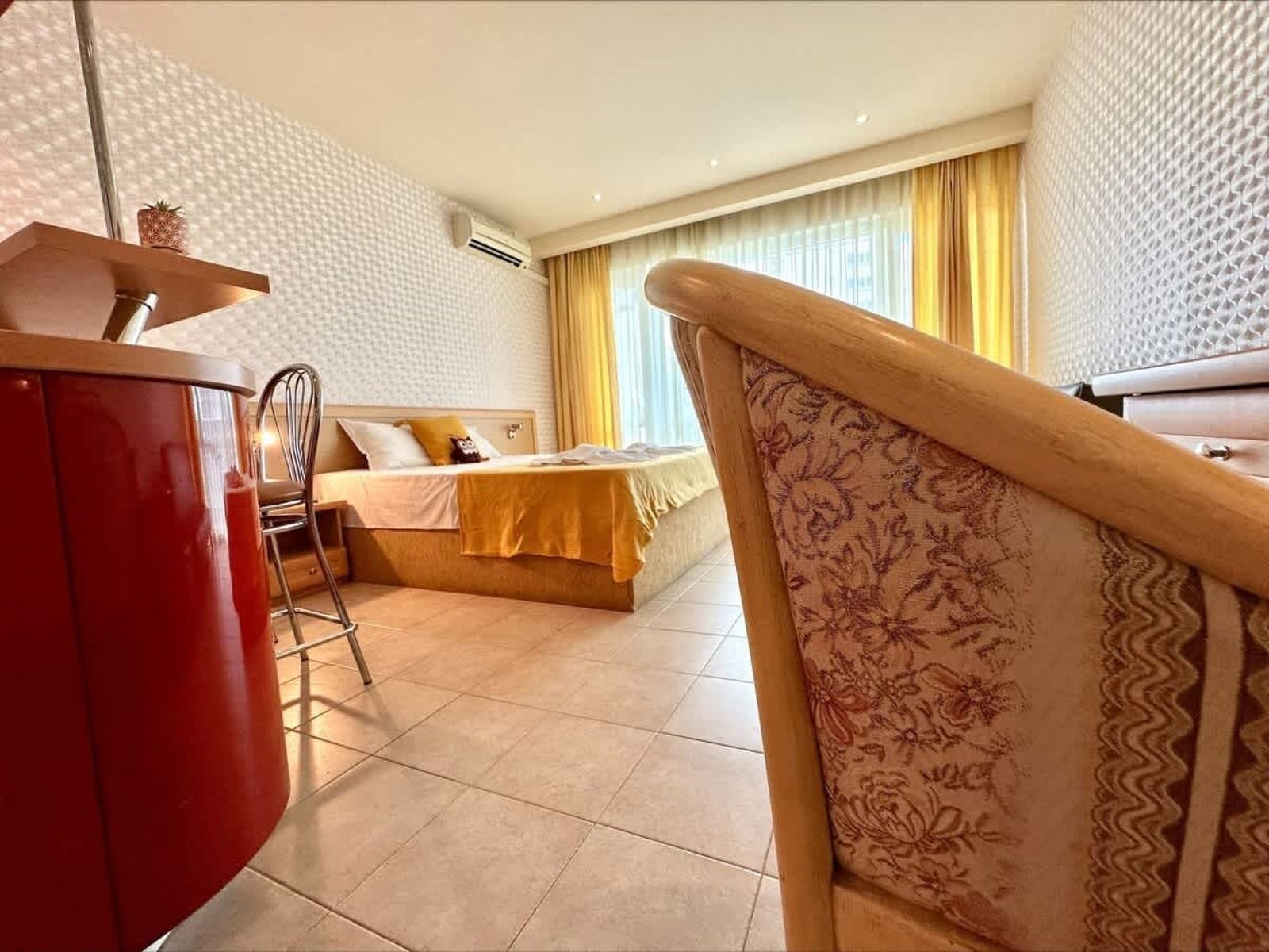 Miramar Palace Studio with Balcony - Photo 23