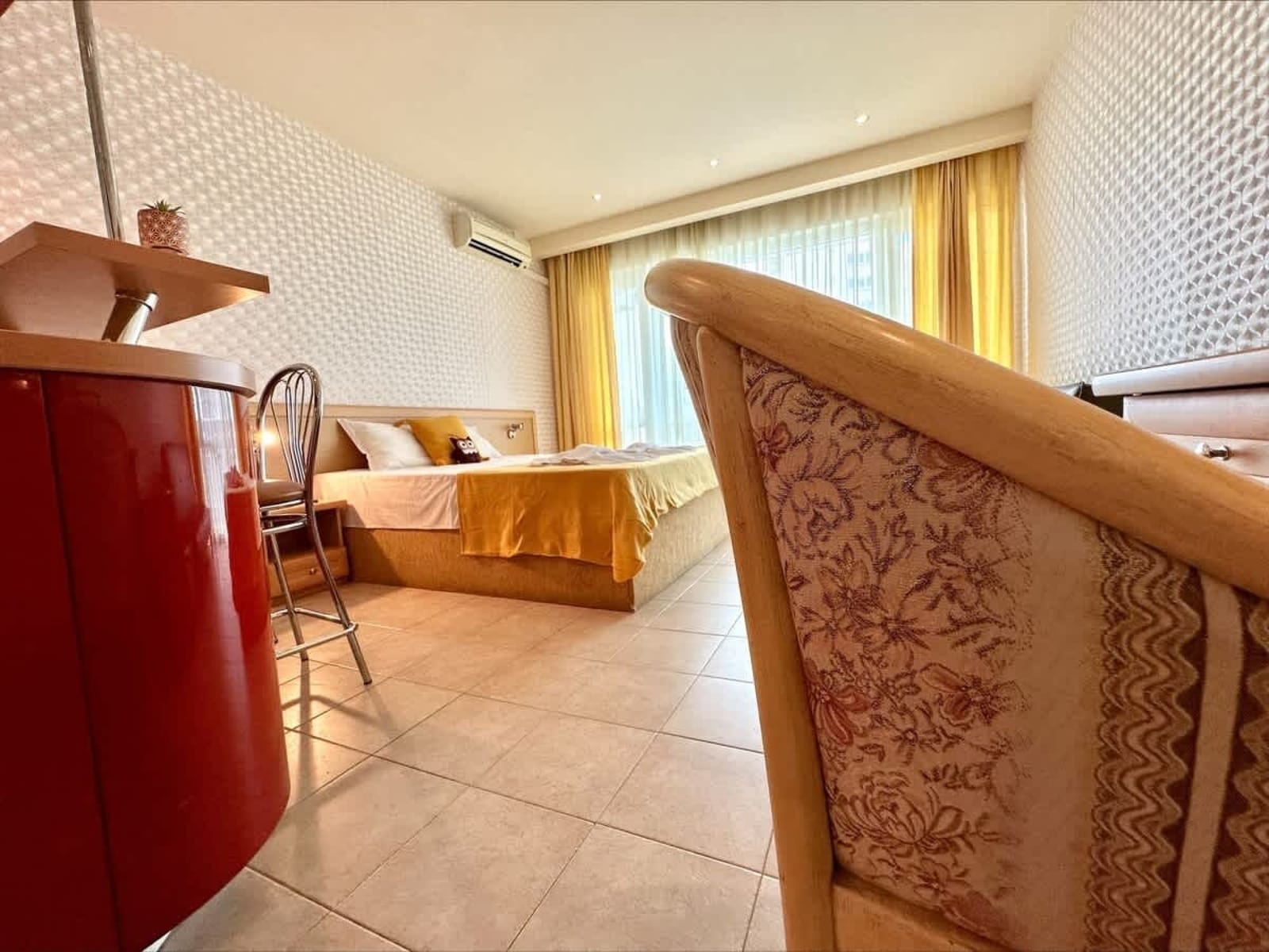 Miramar Palace Studio with Balcony - Photo 23